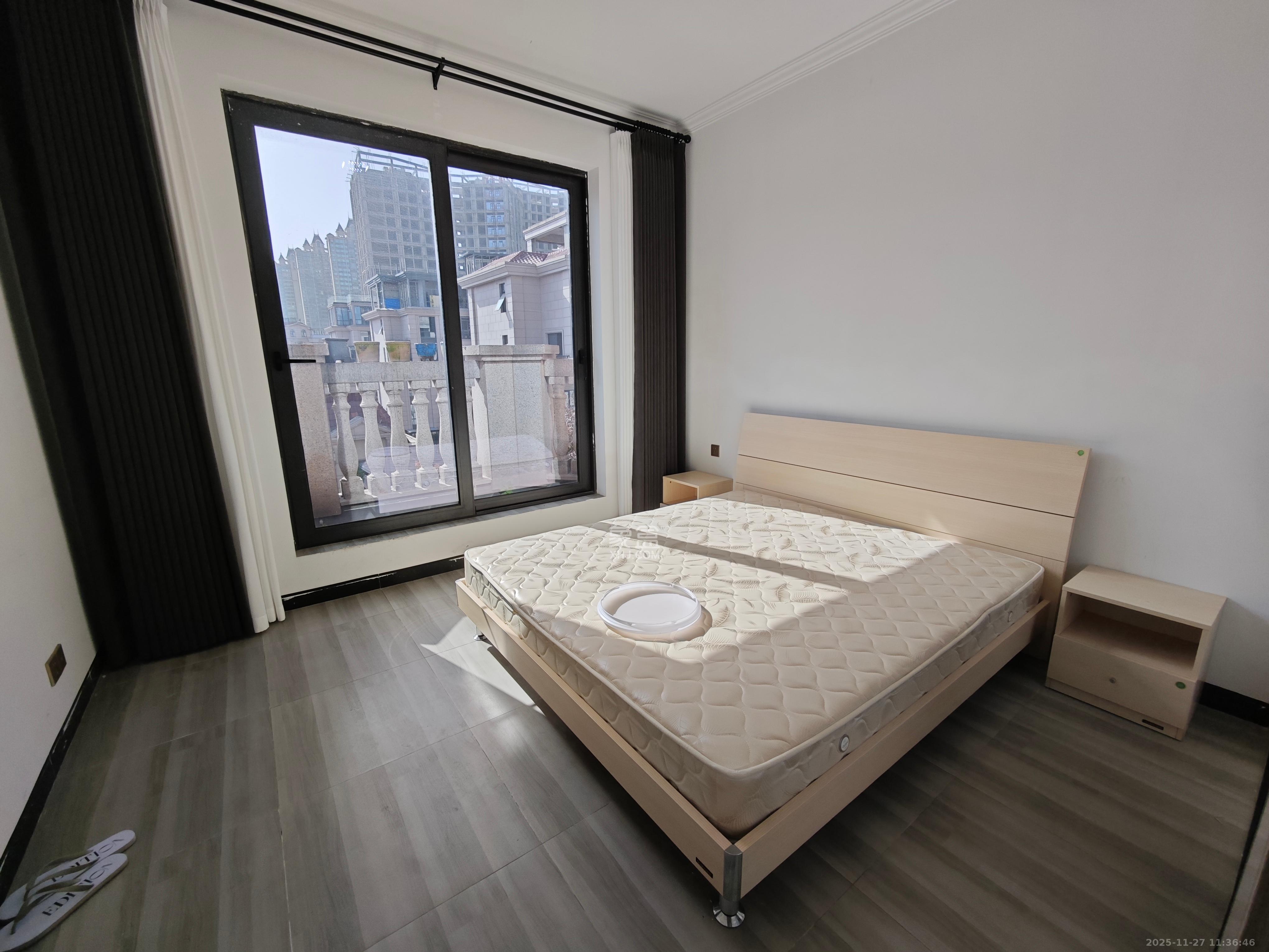 明昇壹城（明昇时代广场）一期  4室2厅2卫    4200.0元/月室内图