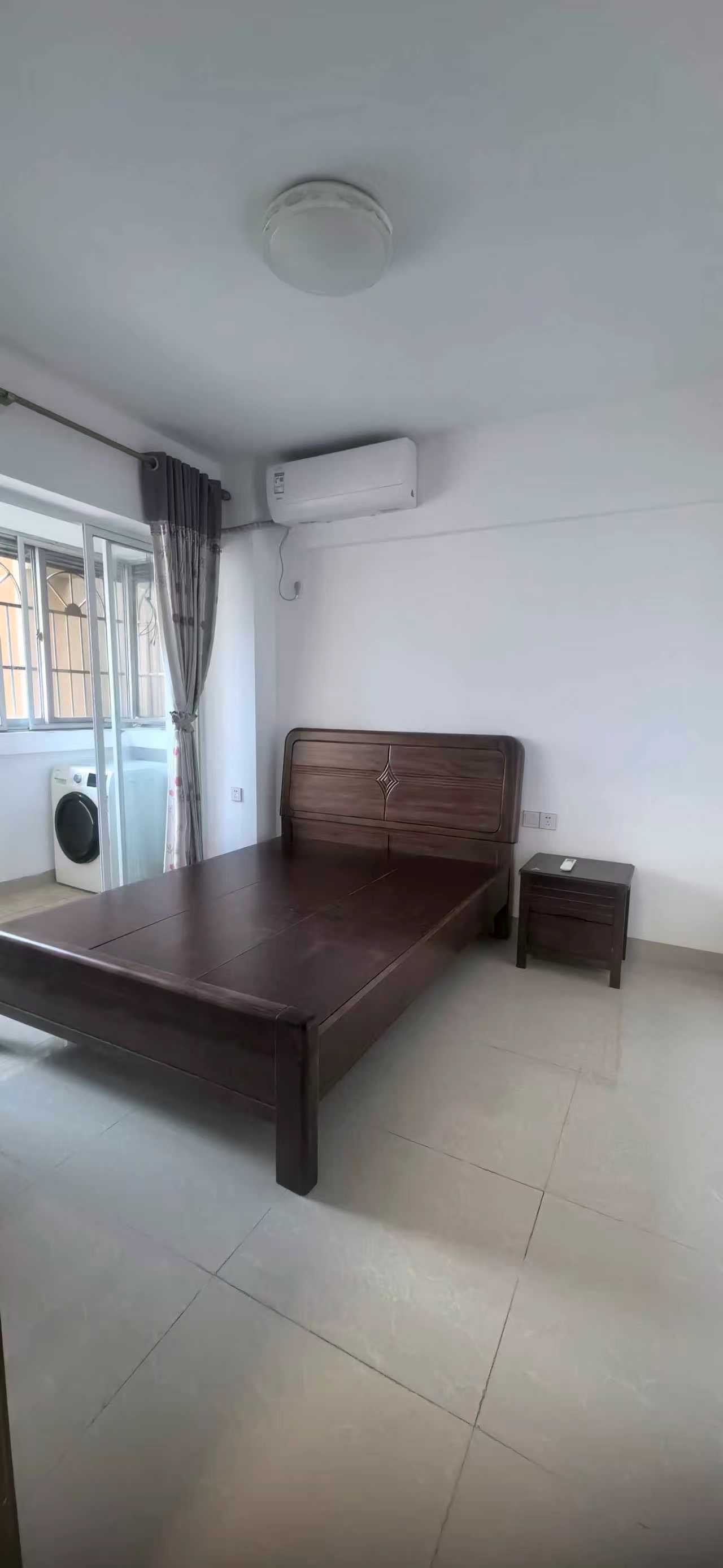 京江花园 3室2厅2卫 2600.0元/月 京江花园 3室2厅2卫 2600.0元/月室内图