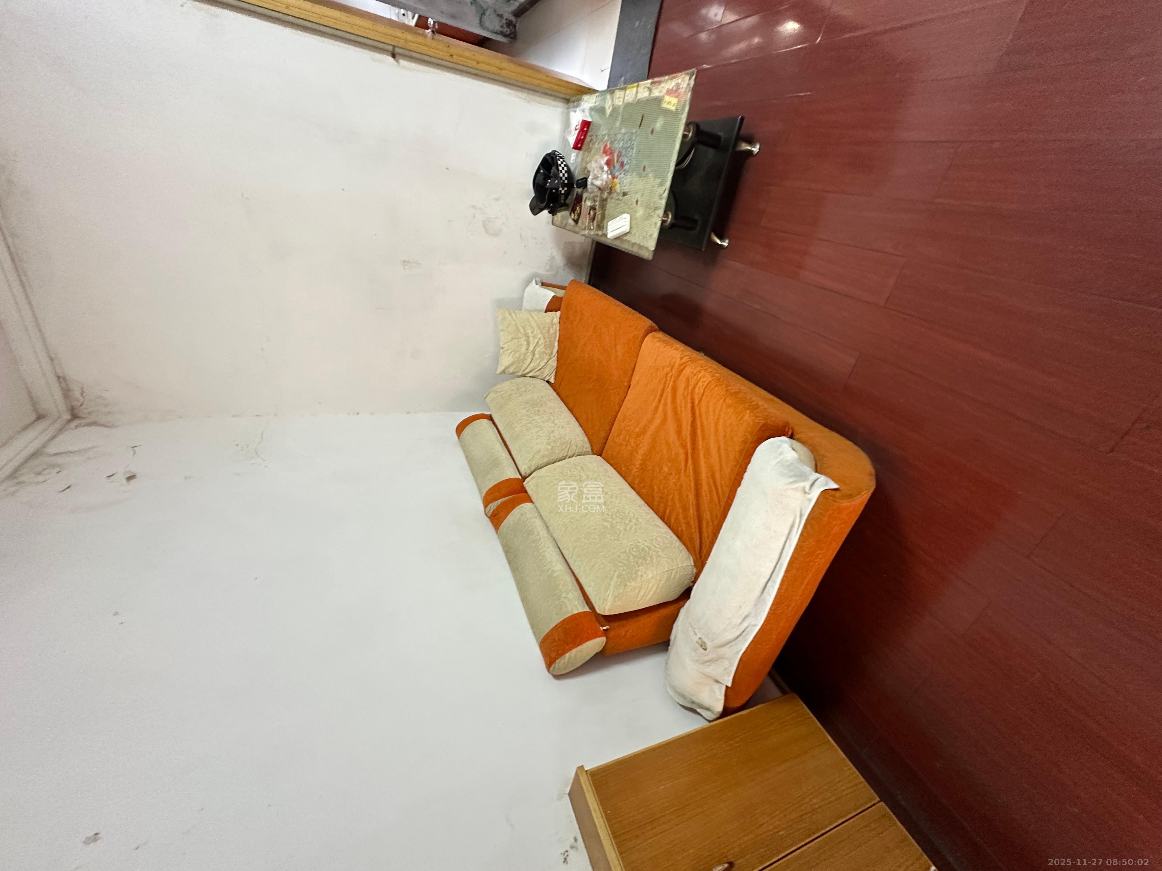 市直属机关宿舍  2室1厅1卫    1600.0元/月室内图