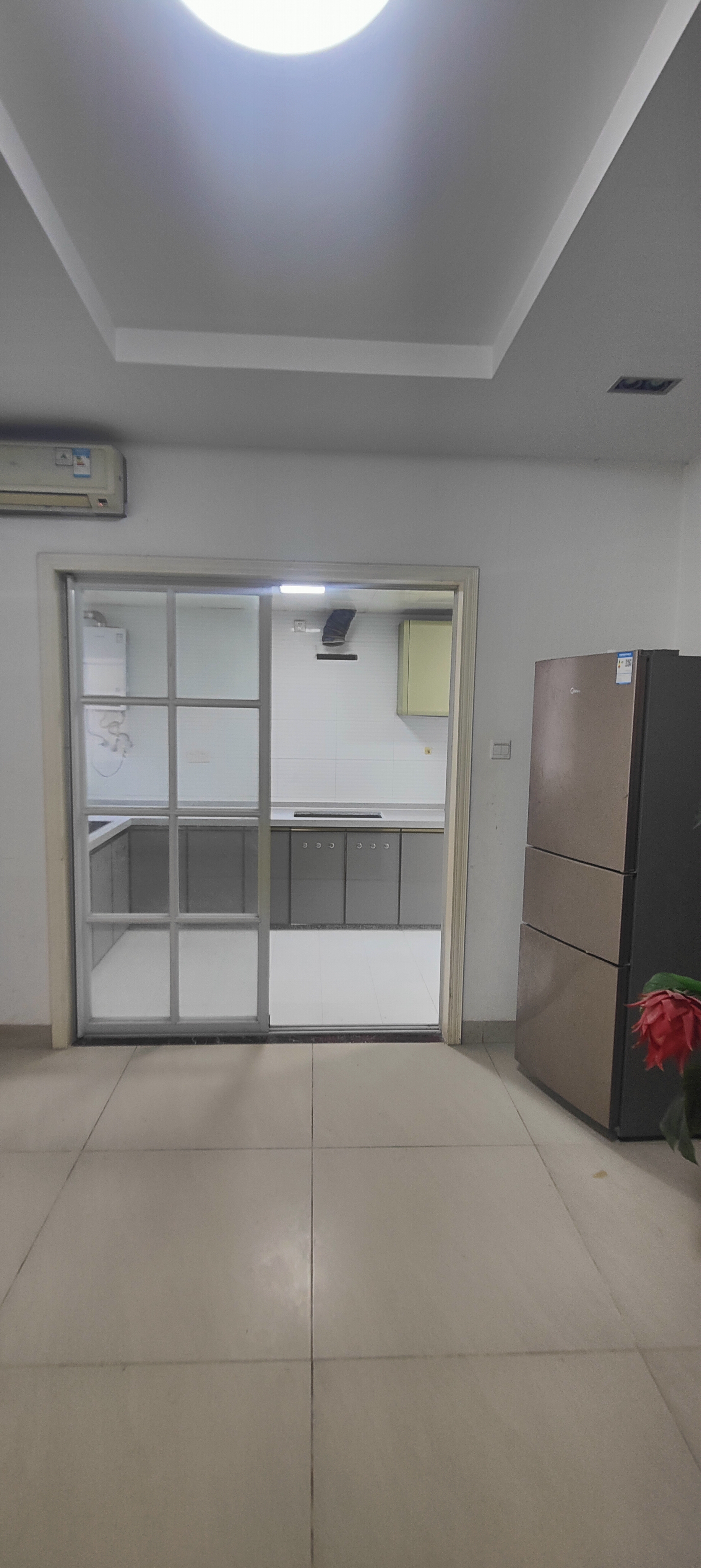 永南苑  3室2厅1卫    2500.0元/月室内图