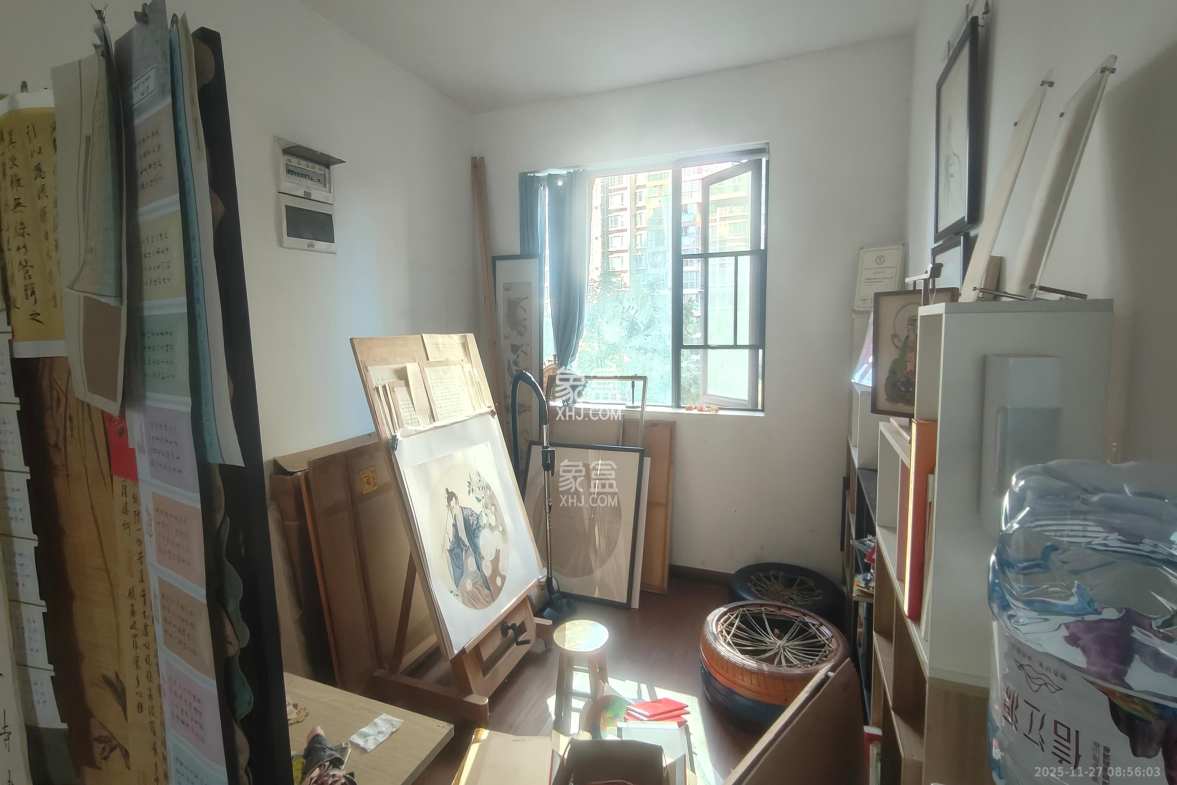 新城新世界一二三期 3室2厅1卫 2700.0元/月 新城新世界一二三期 3室2厅1卫 2700.0元/月室内图