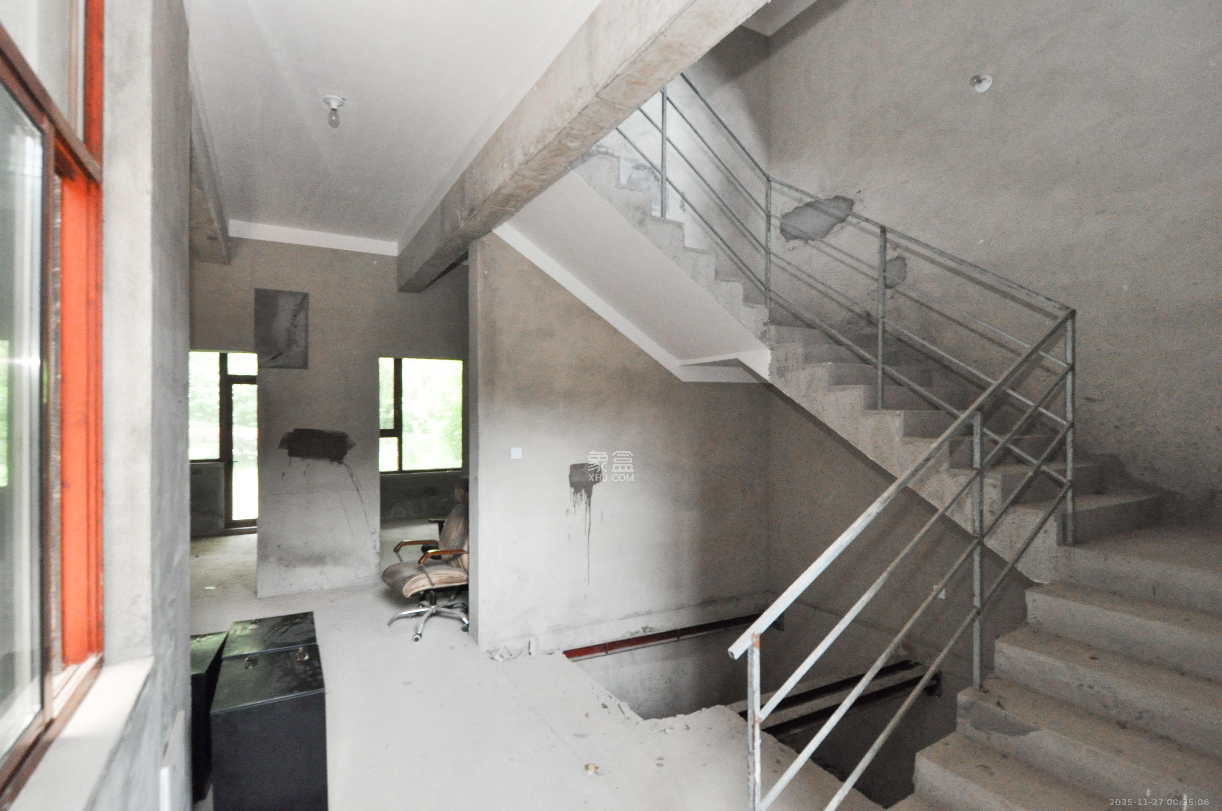 长房梅溪香山 6室2厅4卫 950.0万 长房梅溪香山 6室2厅4卫 950.0万其他