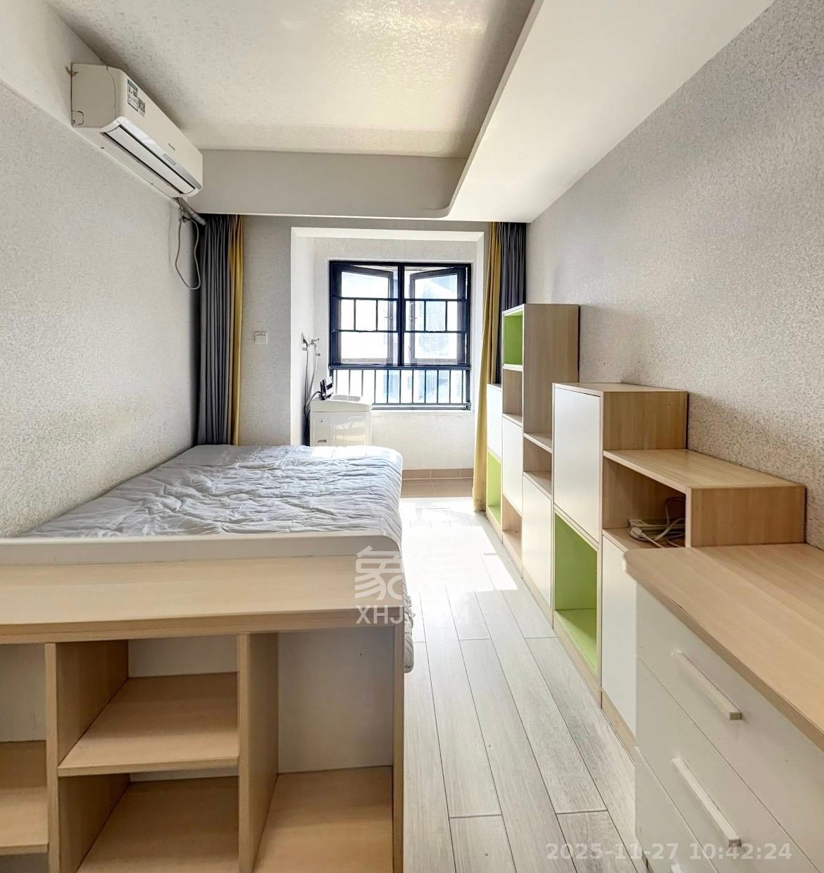 万科金域缇香 1室1厅1卫 1300.0元/月 万科金域缇香 1室1厅1卫 1300.0元/月室内图