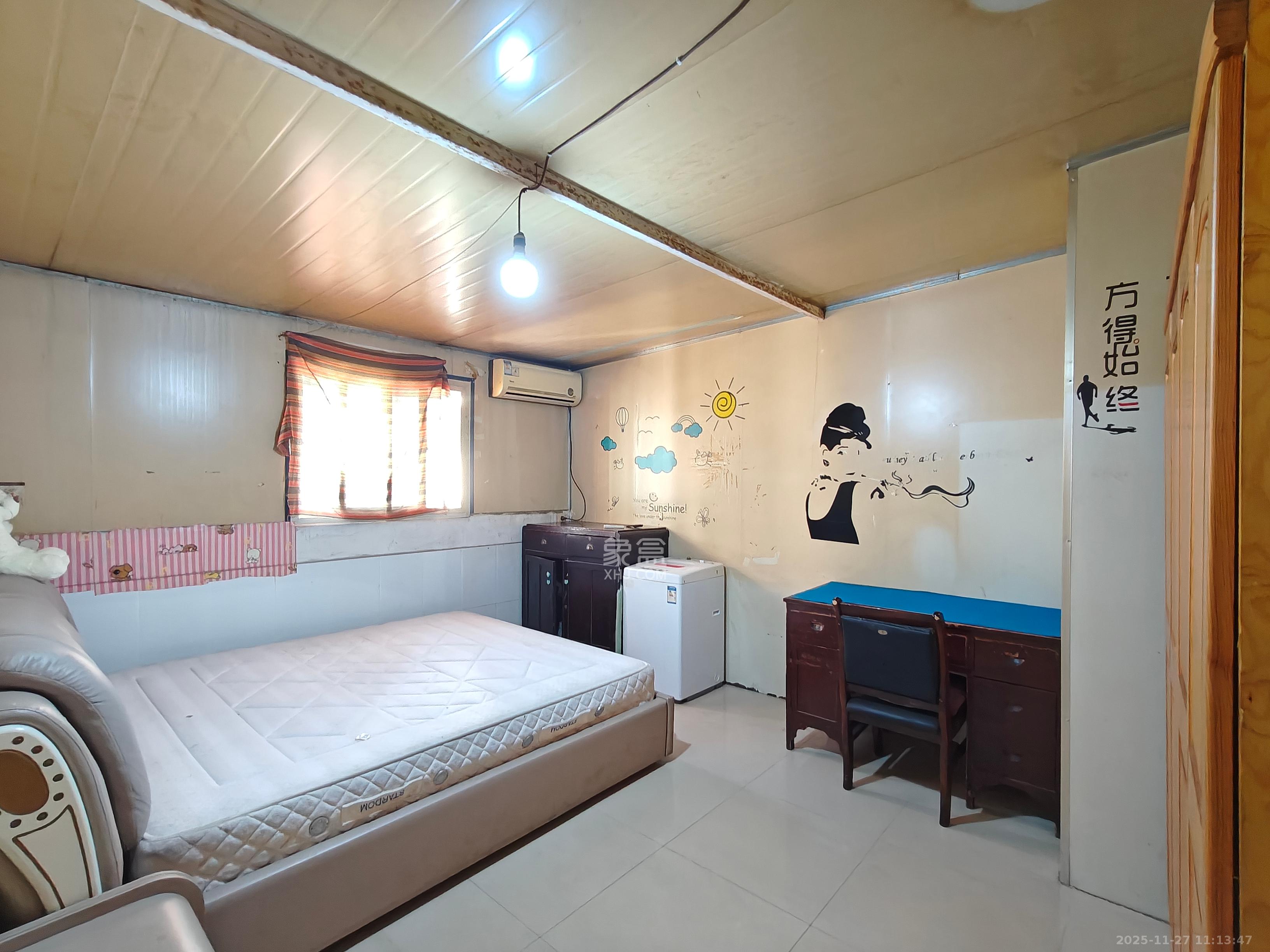 家龙湾小区（人民西路155号）  2室1厅1卫    2000.0元/月室内图