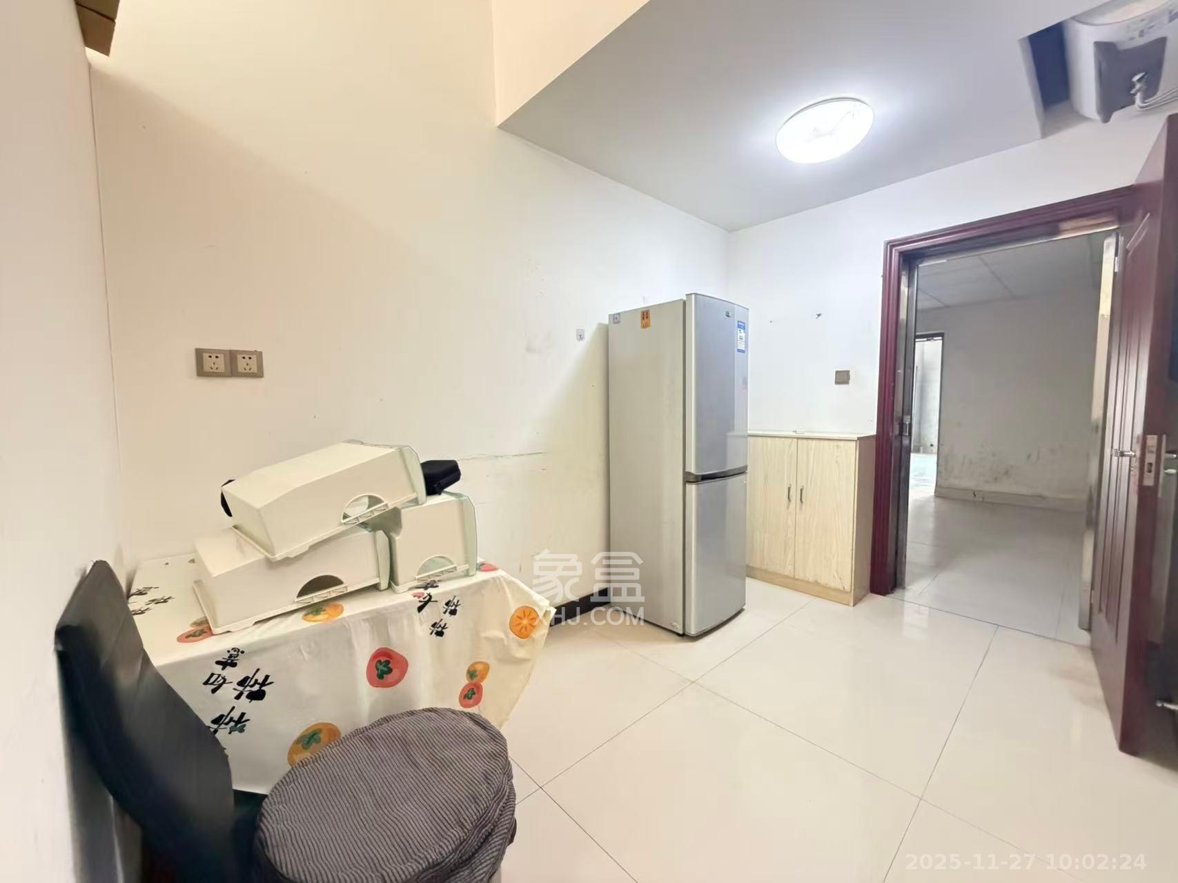 骑龙安置小区 2室1厅1卫 1200.0元/月 骑龙安置小区 2室1厅1卫 1200.0元/月室内图