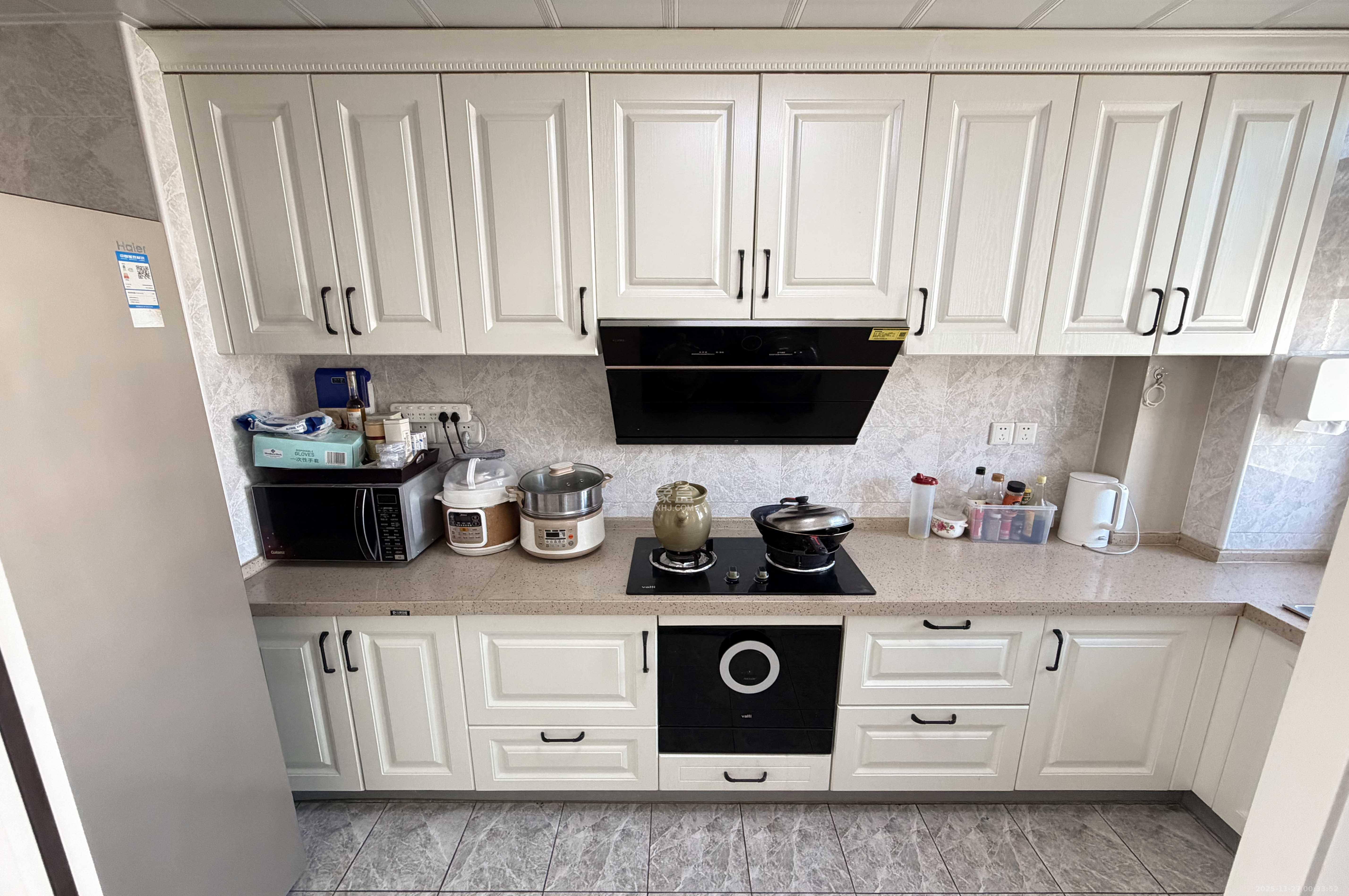 长房梅溪香山 4室2厅2卫 280.0万 长房梅溪香山 4室2厅2卫 280.0万厨房