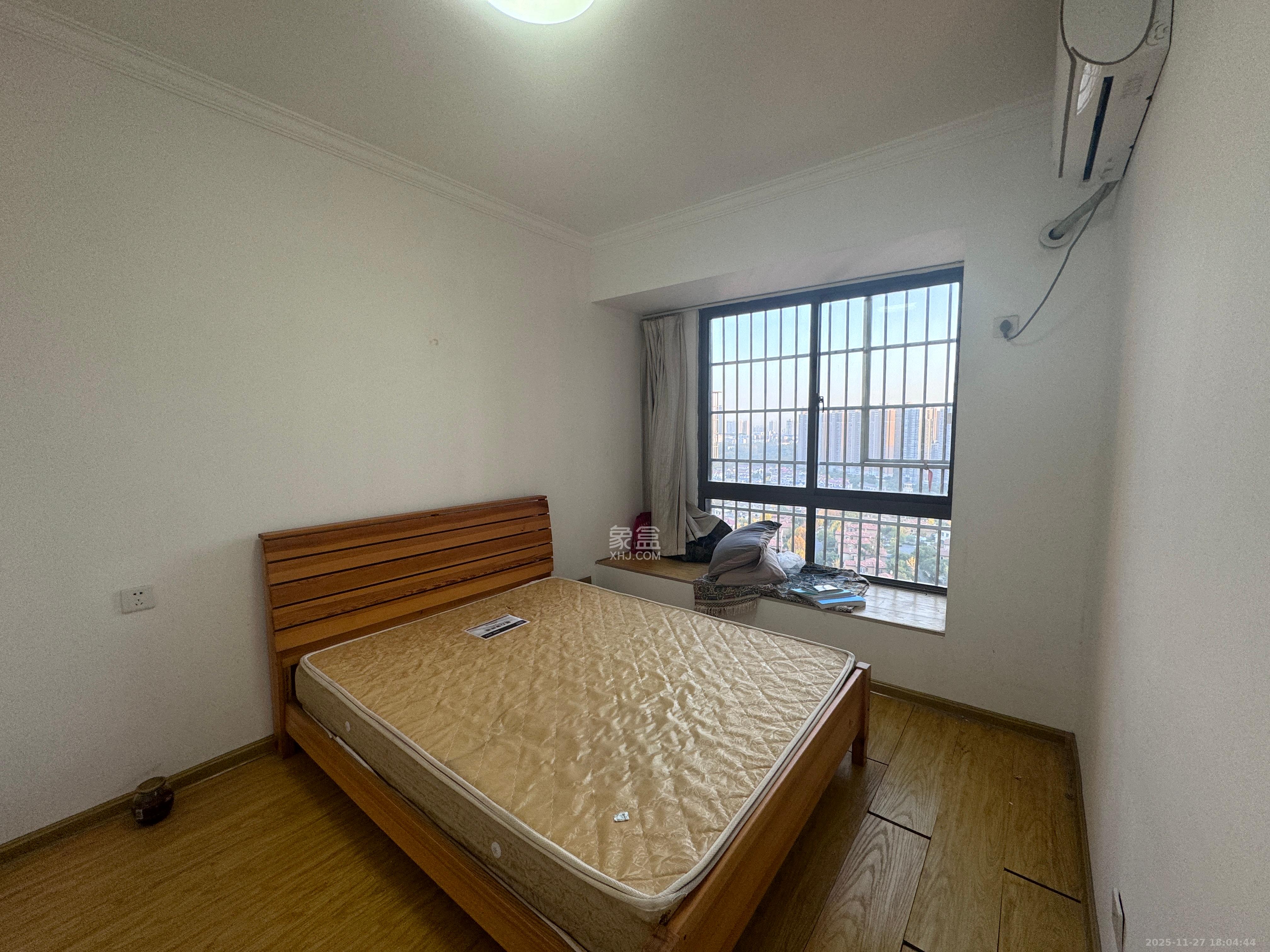 好望谷 1室2厅1卫 1700.0元/月 好望谷 1室2厅1卫 1700.0元/月室内图