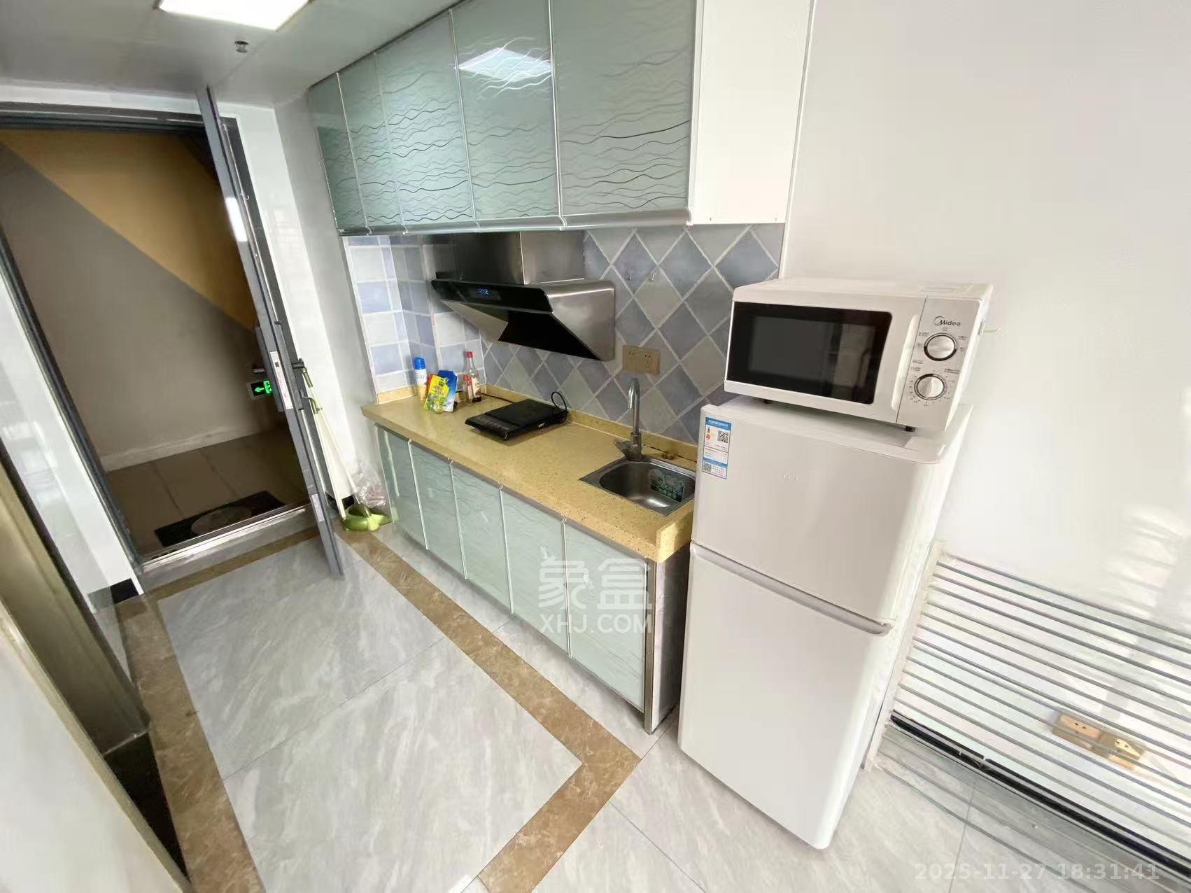 芙蓉万国城MOMA（卓越汇富苑）  2室1厅1卫    1500.0元/月室内图