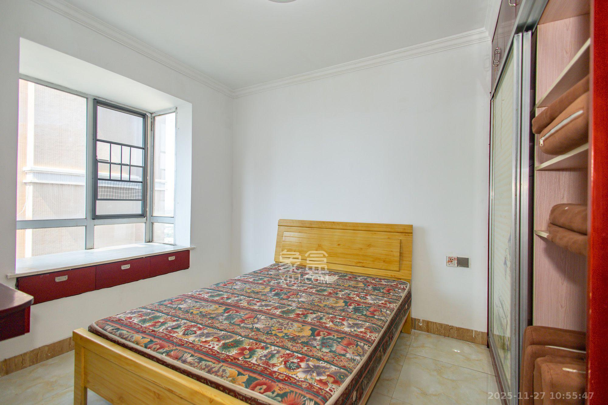 恒广国际景园一二区  2室2厅1卫    1700.0元/月室内图