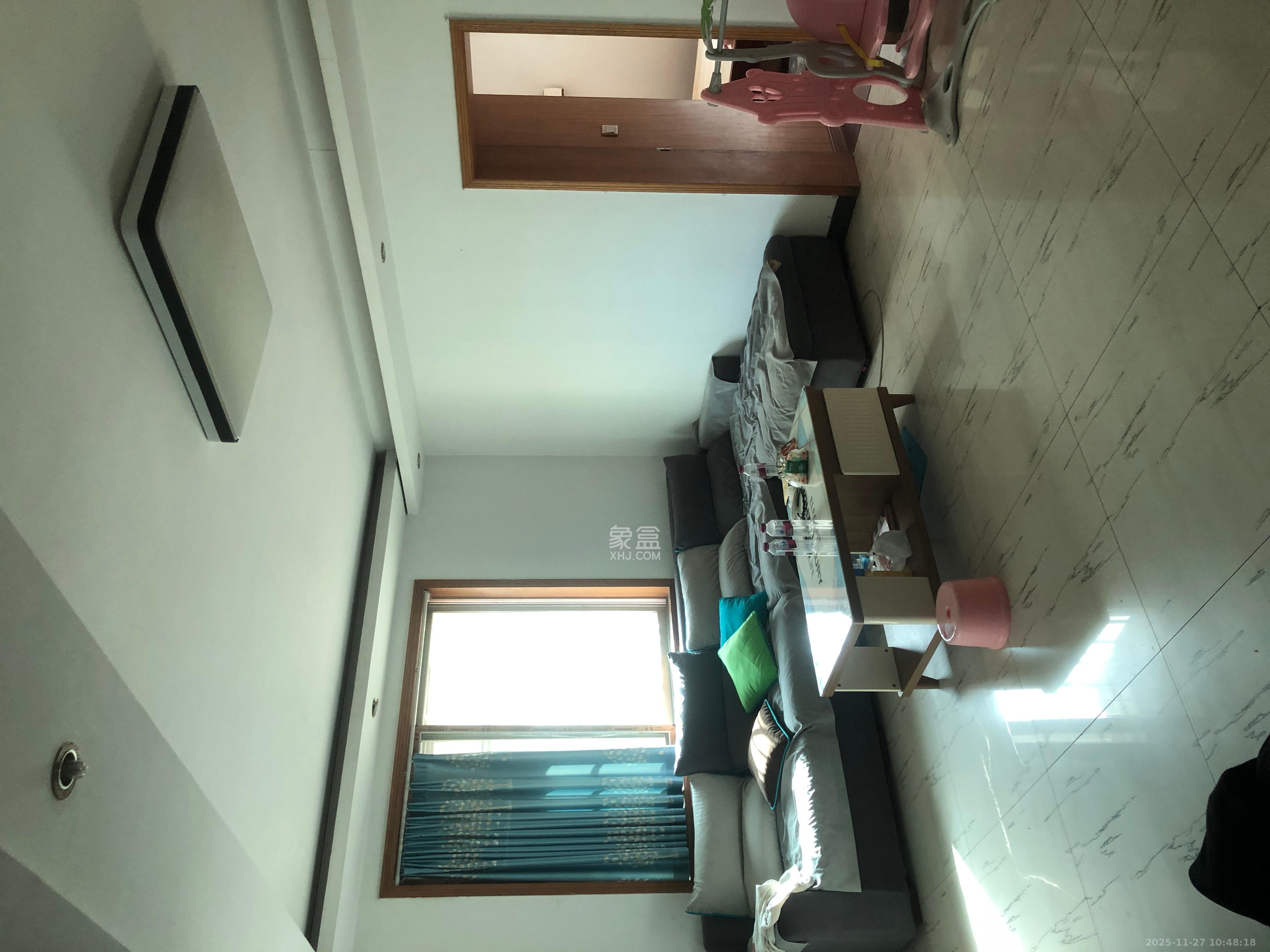 中南汽车世界 3室2厅1卫 1480.0元/月 中南汽车世界 3室2厅1卫 1480.0元/月室内图