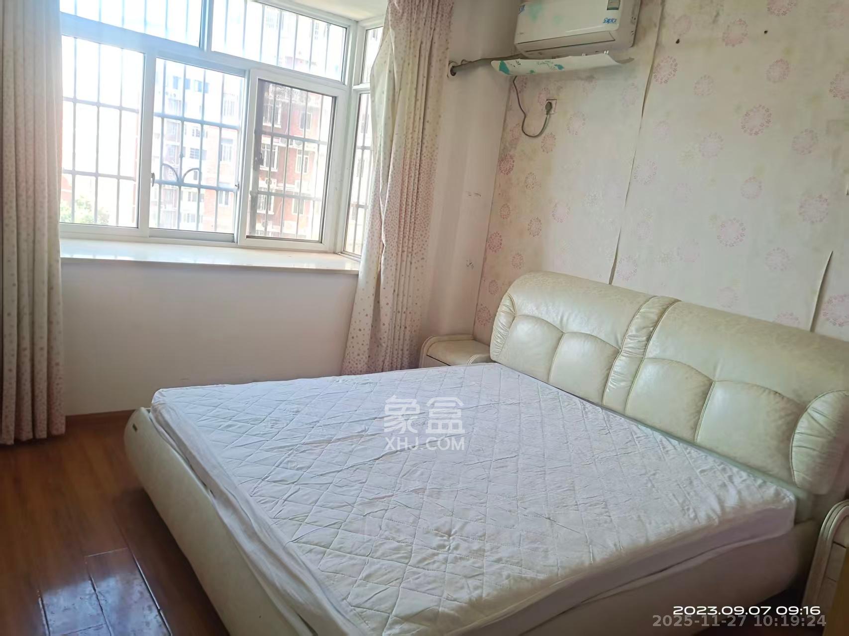 星城国际  2室1厅1卫    1300.0元/月室内图