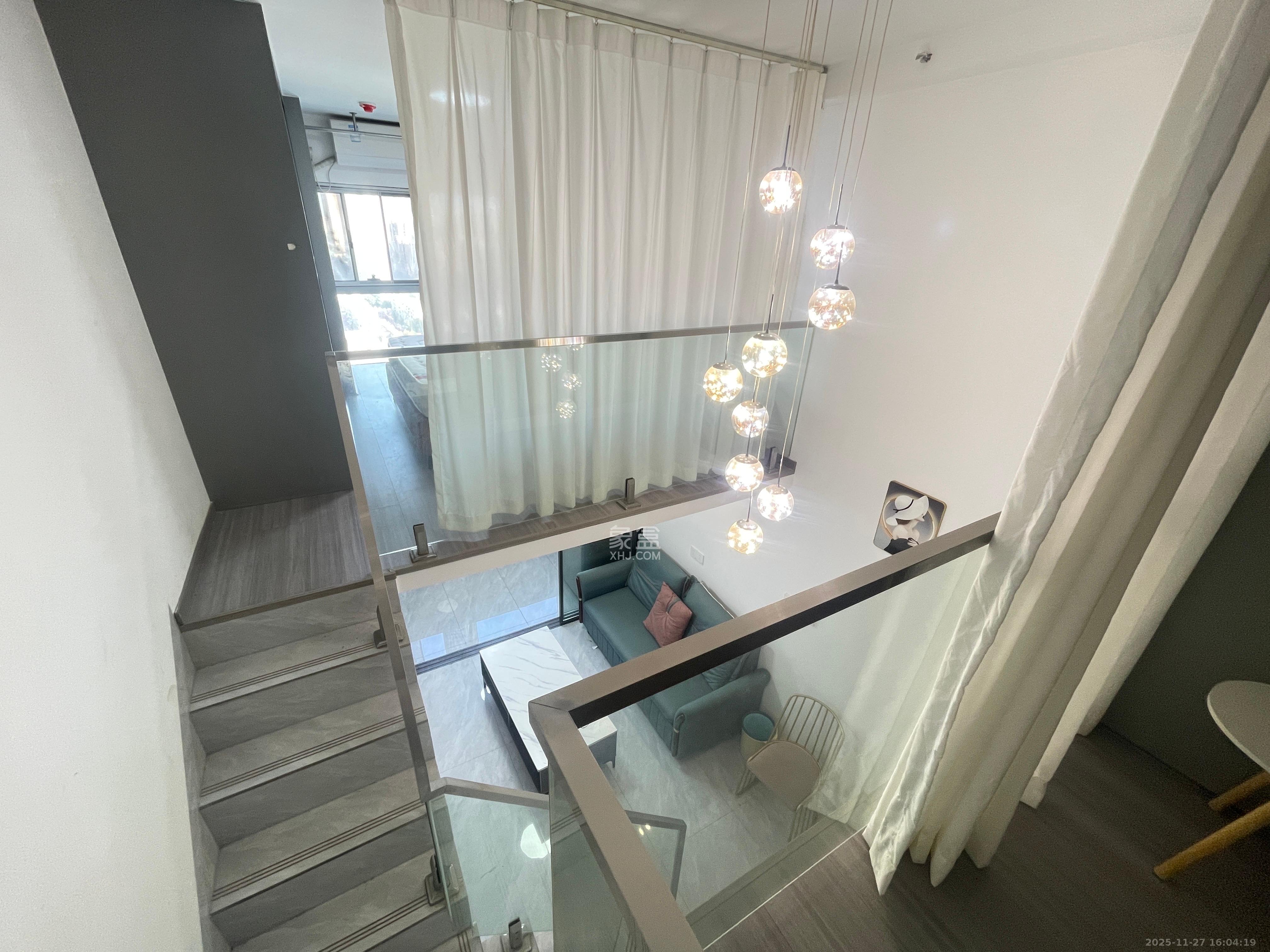 卓越伊景寓  2室2厅1卫    2000.0元/月室内图