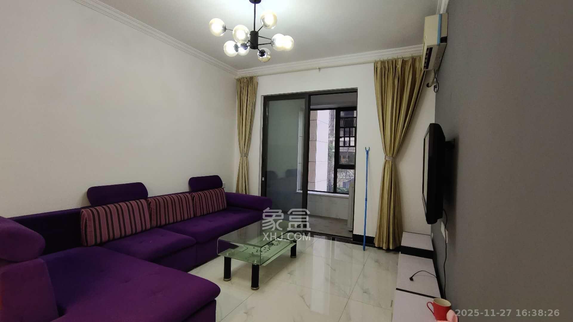 阳光城尚东湾青云苑  2室2厅1卫    2000.0元/月室内图