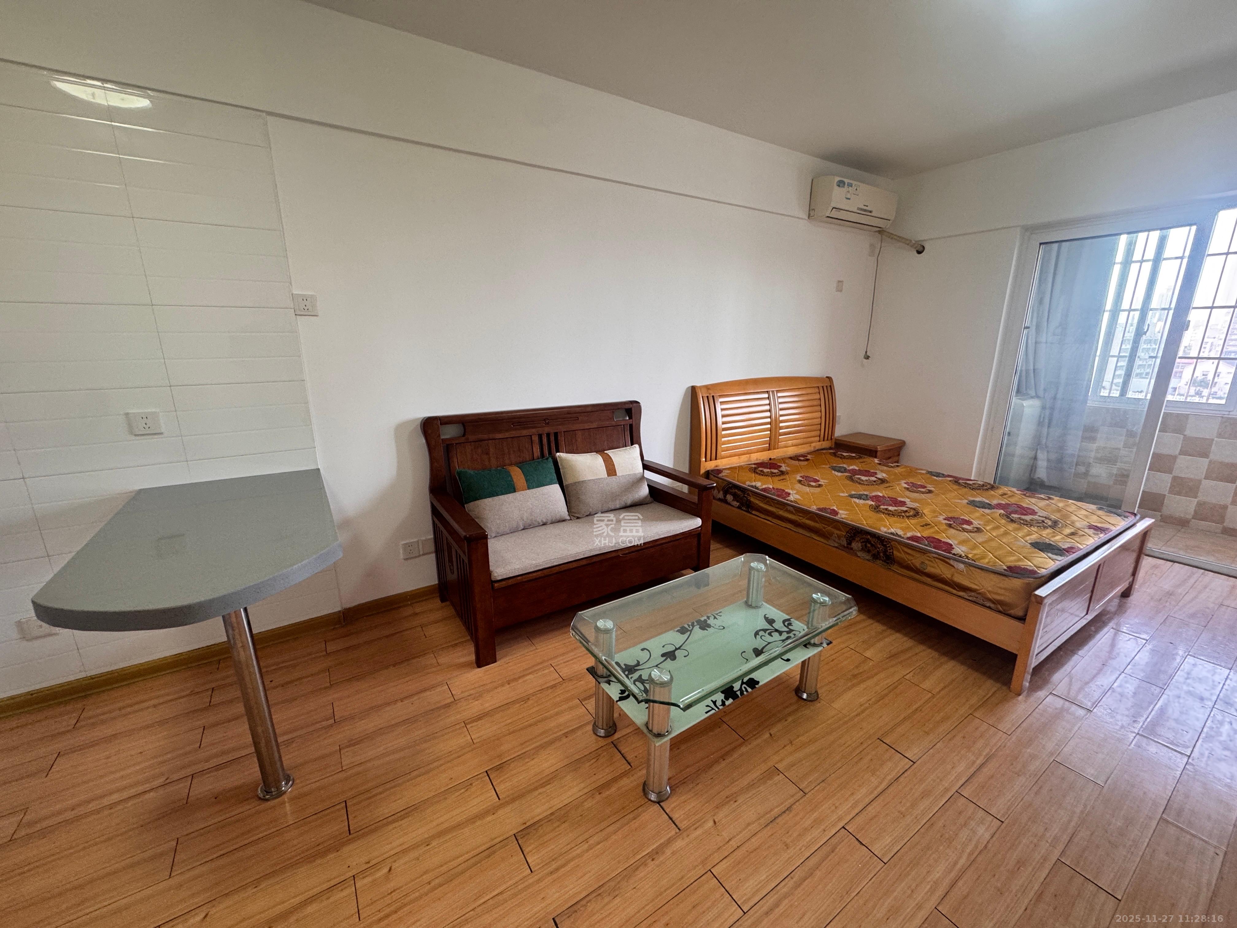 玛依拉山庄 1室0厅0卫 1500.0元/月 玛依拉山庄 1室0厅0卫 1500.0元/月室内图