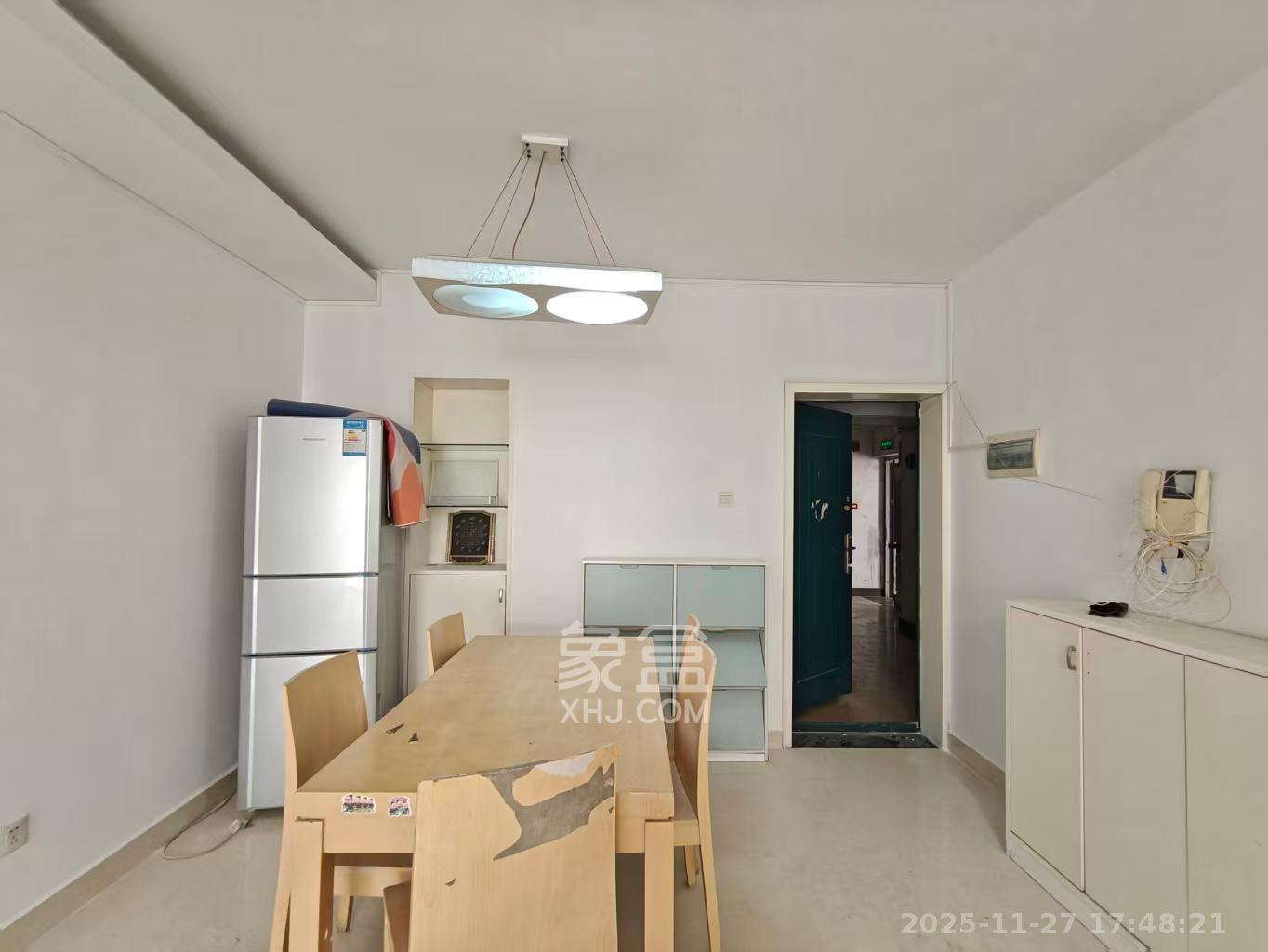 南铁佳苑 2室1厅1卫 2200.0元/月 南铁佳苑 2室1厅1卫 2200.0元/月室内图