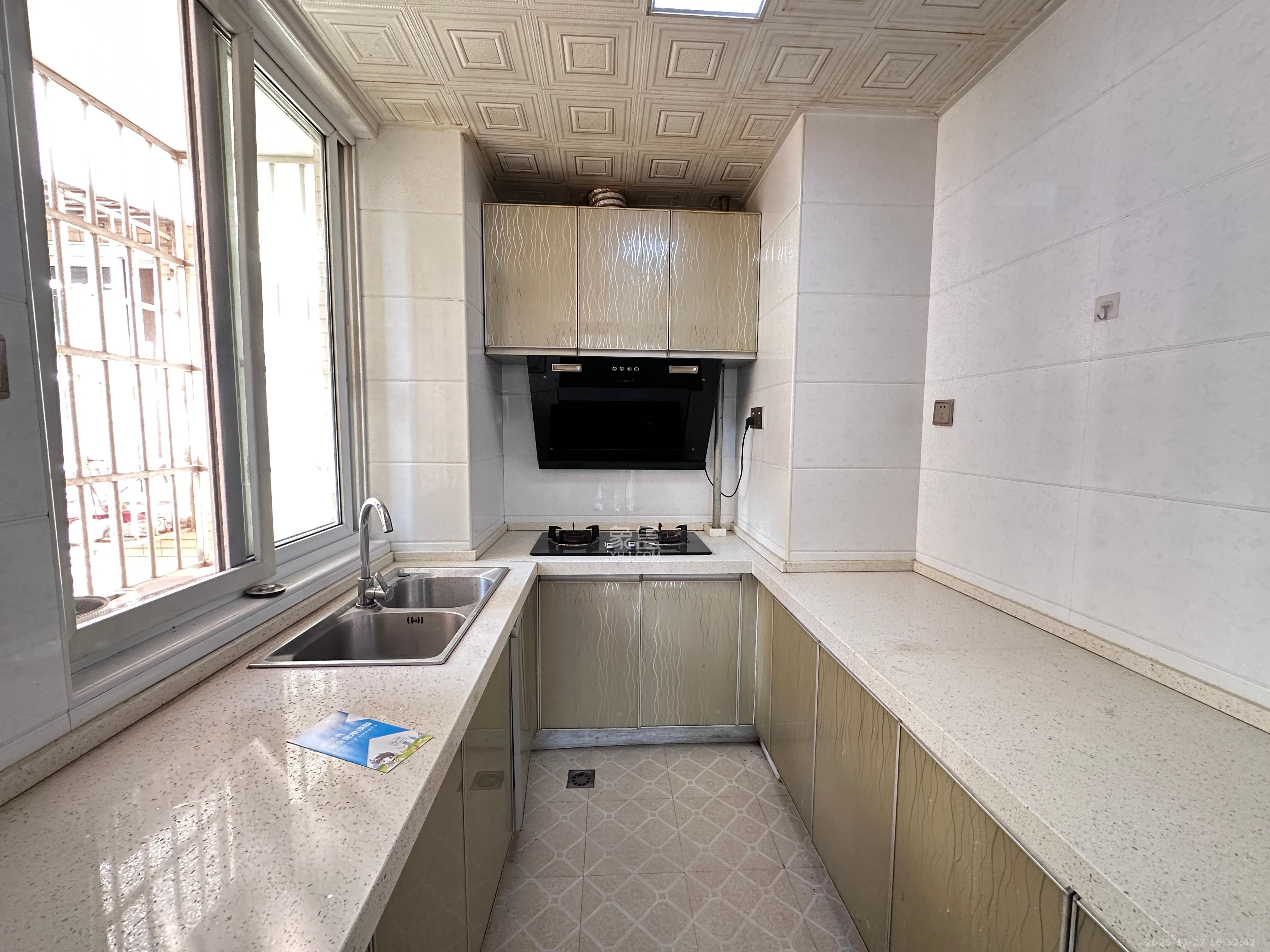 星城新宇黎锦苑  2室1厅1卫    1700.0元/月室内图