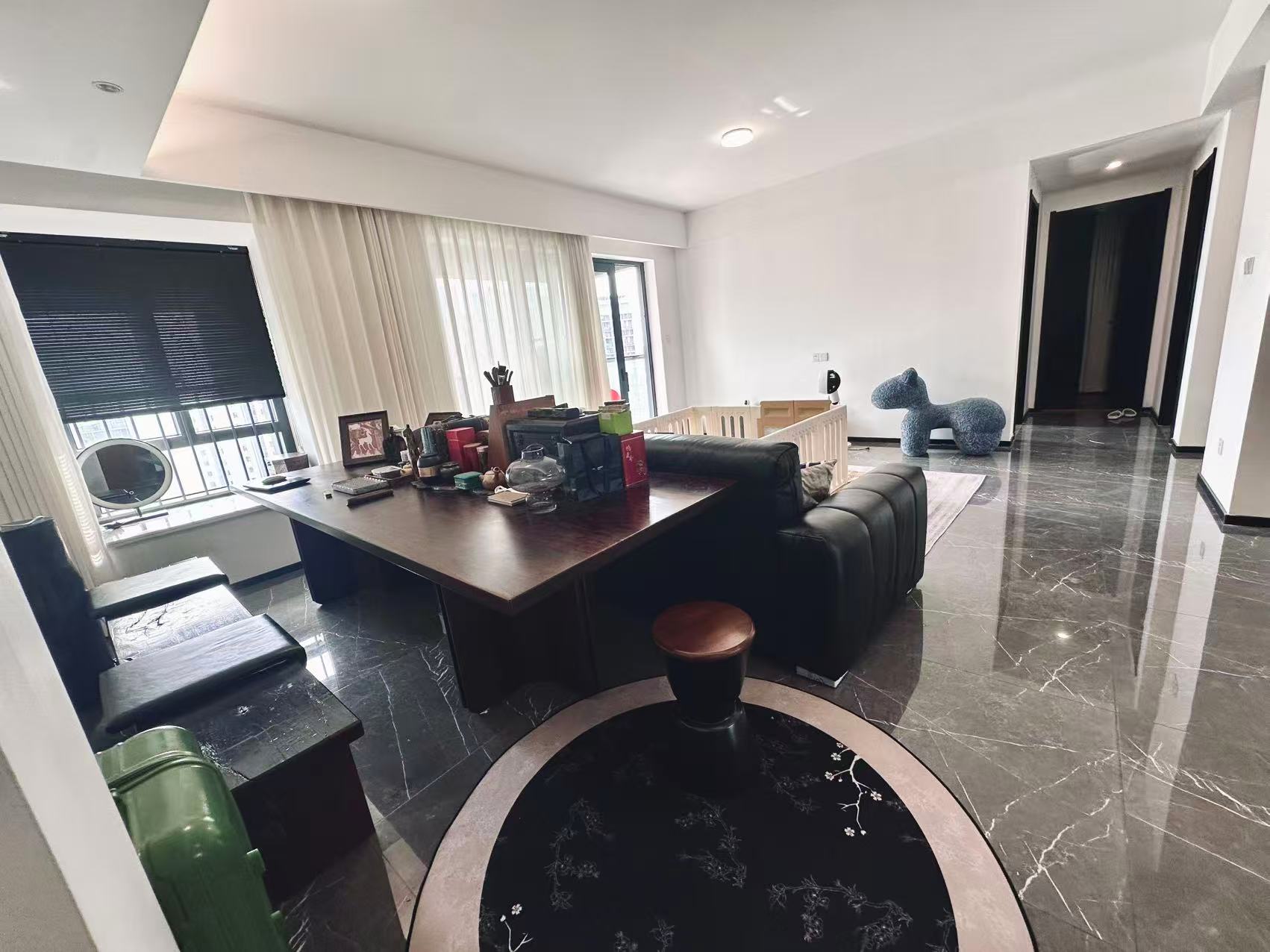 中海汇德里 5室2厅3卫 8000.0元/月 中海汇德里 5室2厅3卫 8000.0元/月室内图