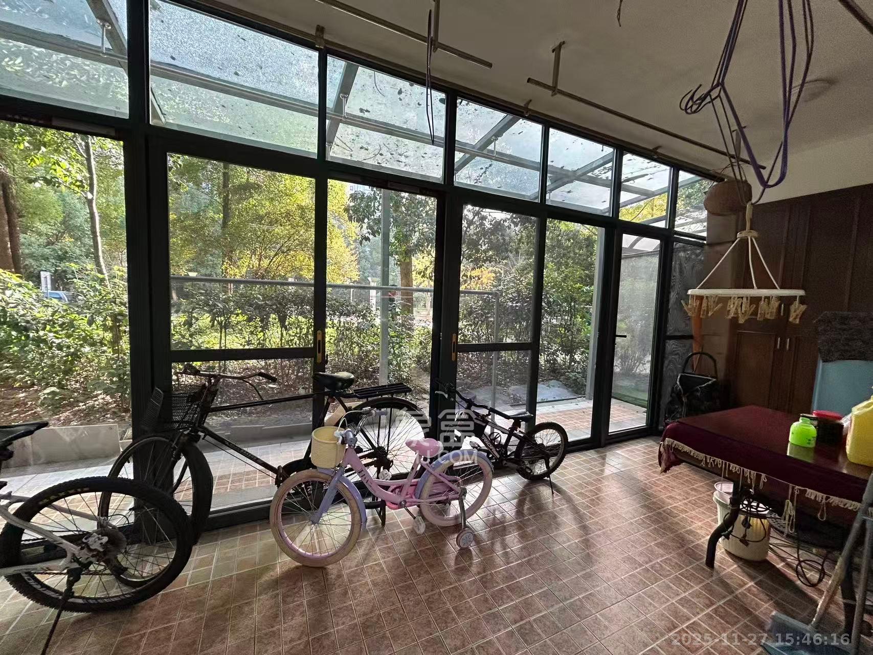 茂华国际湘  5室2厅2卫    3200.0元/月室内图