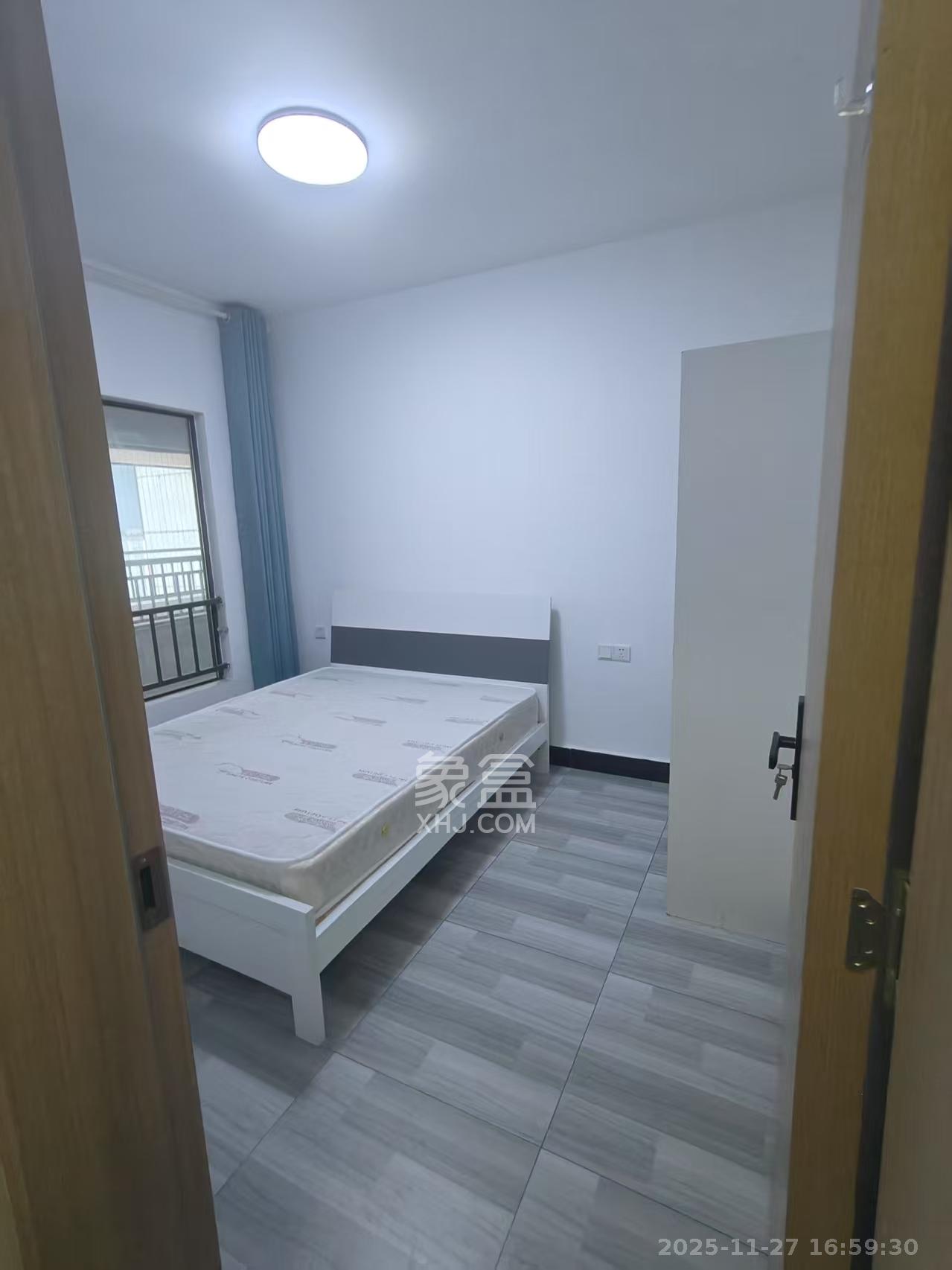 阳光城尚东湾愉景苑 3室2厅1卫 2400.0元/月 阳光城尚东湾愉景苑 3室2厅1卫 2400.0元/月室内图