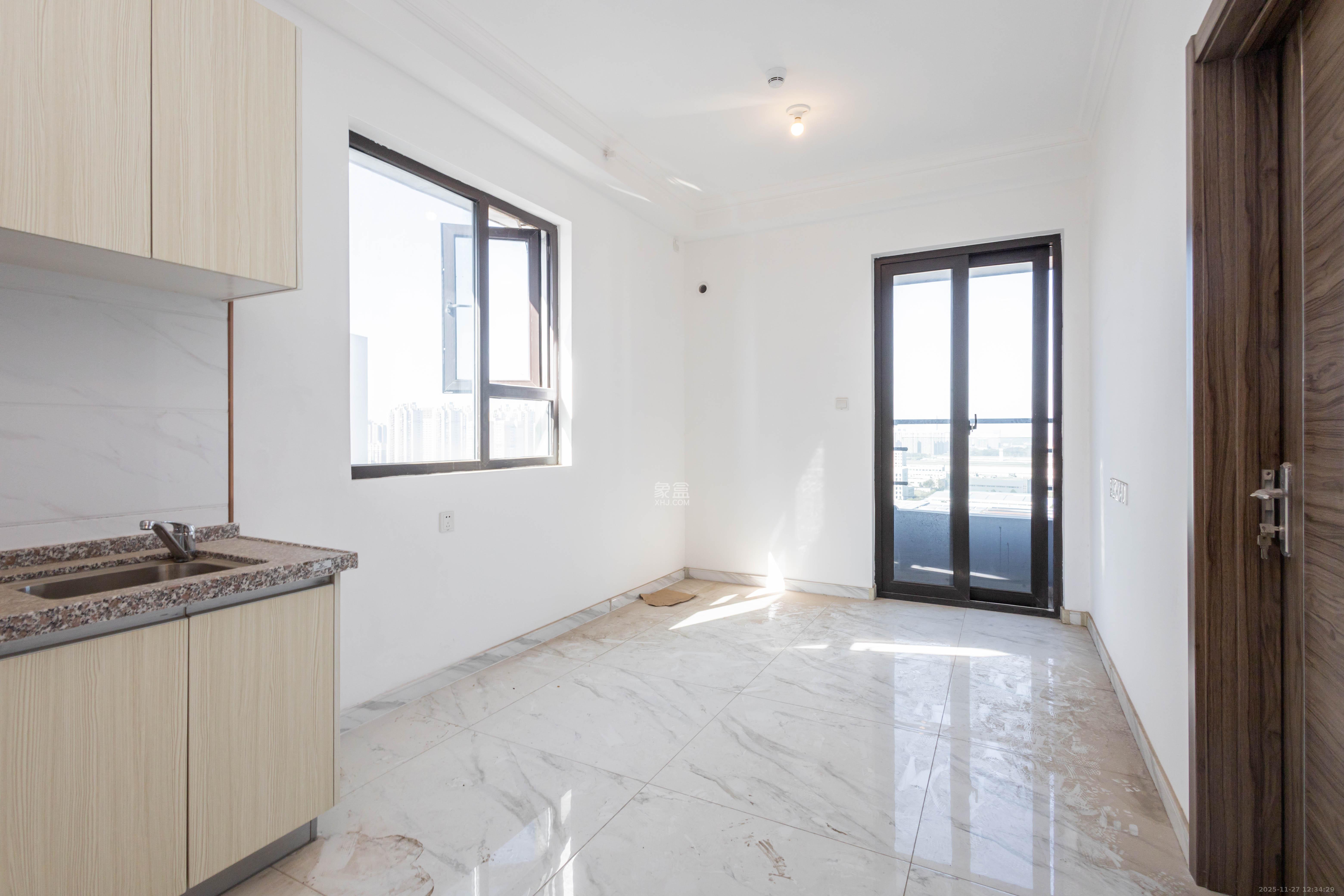 碧桂园星荟 1室1厅1卫 15.5万 碧桂园星荟 1室1厅1卫 15.5万客厅