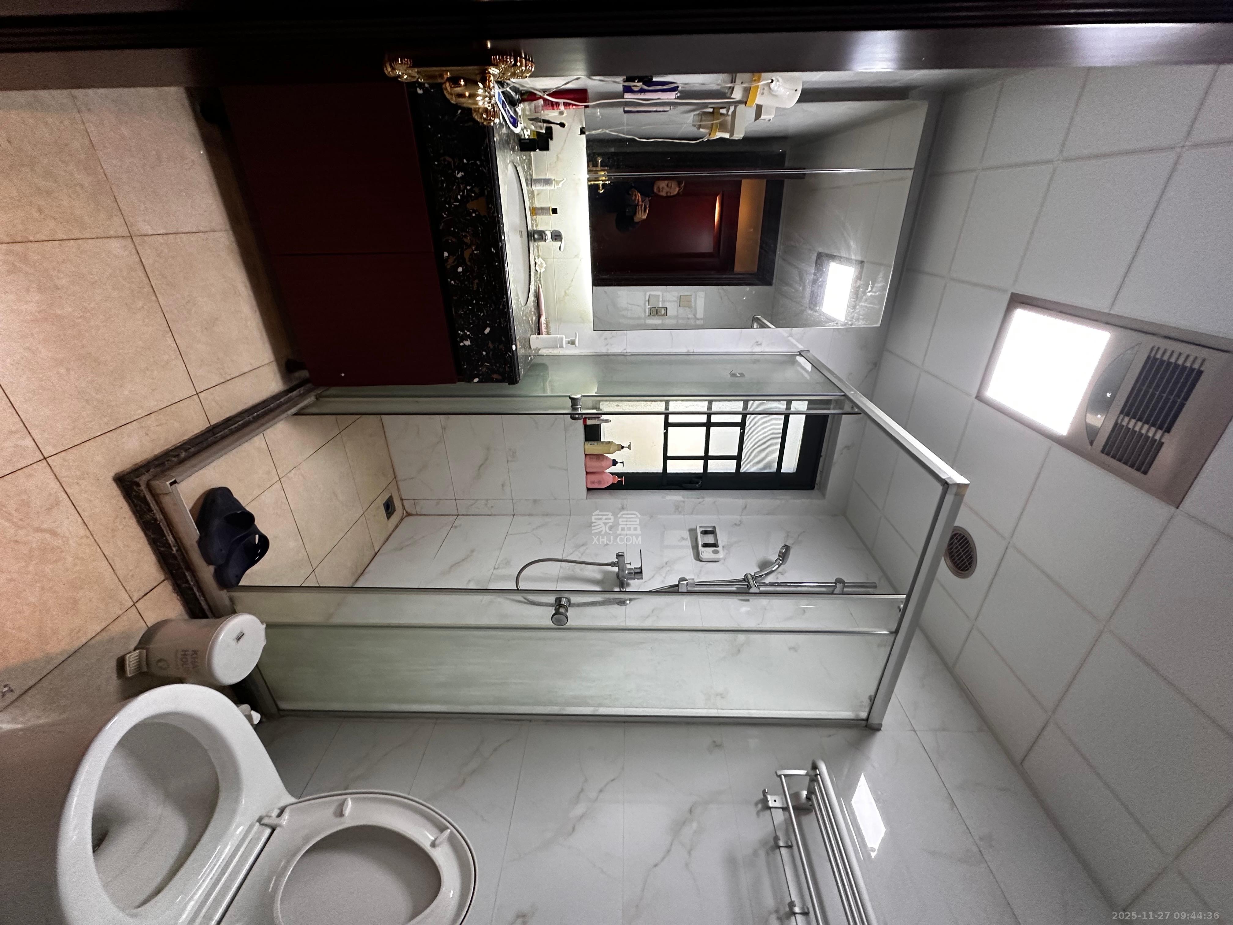 恒大雅苑 3室2厅3卫 3800.0元/月 恒大雅苑 3室2厅3卫 3800.0元/月室内图