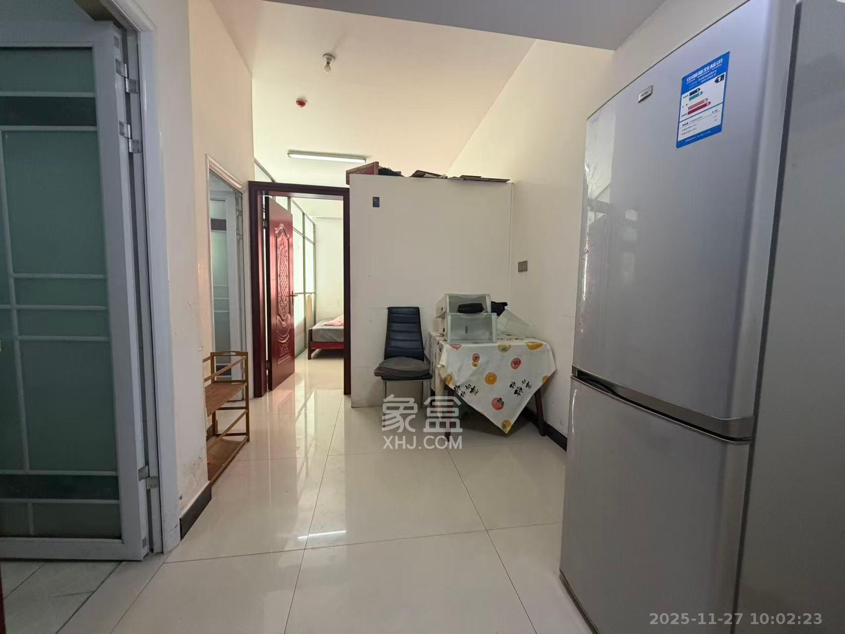 骑龙安置小区  2室1厅1卫    1200.0元/月