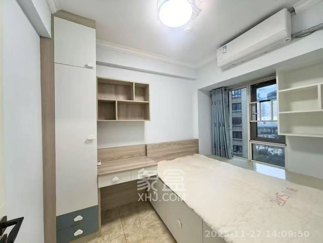 金地格林公馆  3室1厅1卫    3000.0元/月室内图