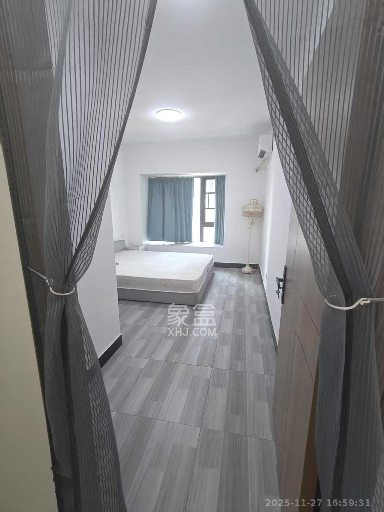 阳光城尚东湾愉景苑 3室2厅1卫 2400.0元/月 阳光城尚东湾愉景苑 3室2厅1卫 2400.0元/月室内图