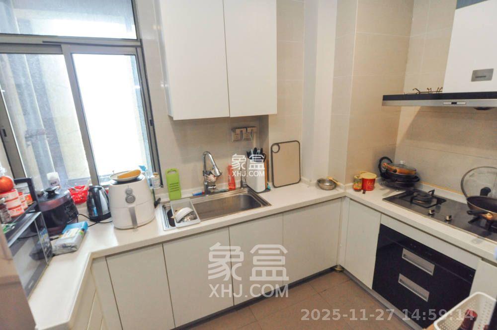 梅溪湖金茂府（金茂广场）（金茂览秀城）  4室2厅2卫    4000.0元/月室内图