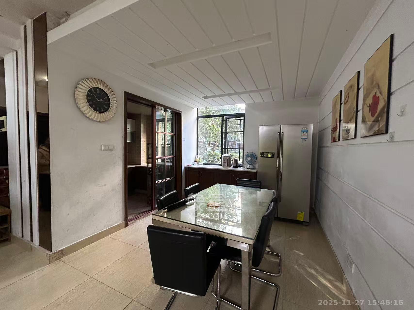 茂华国际湘  5室2厅2卫    3200.0元/月室内图