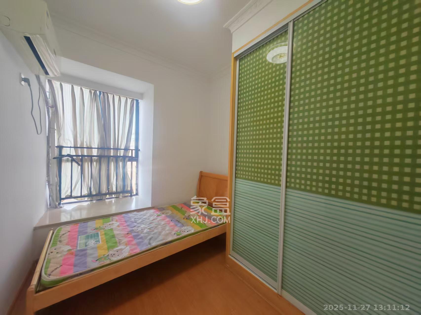 湘府9号  2室2厅1卫    2000.0元/月室内图