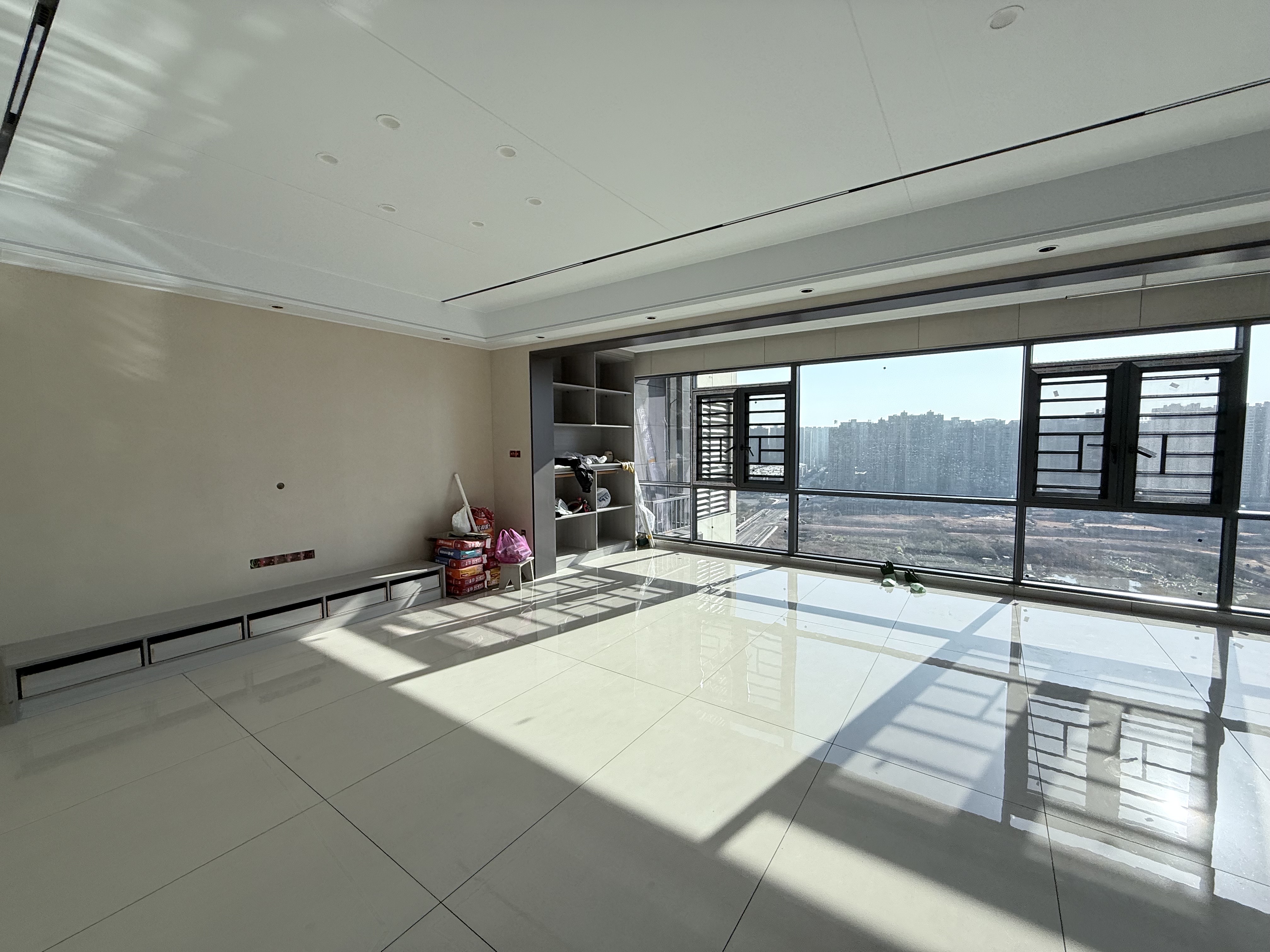 金钟悦江湾  3室2厅2卫    3200.0元/月室内图