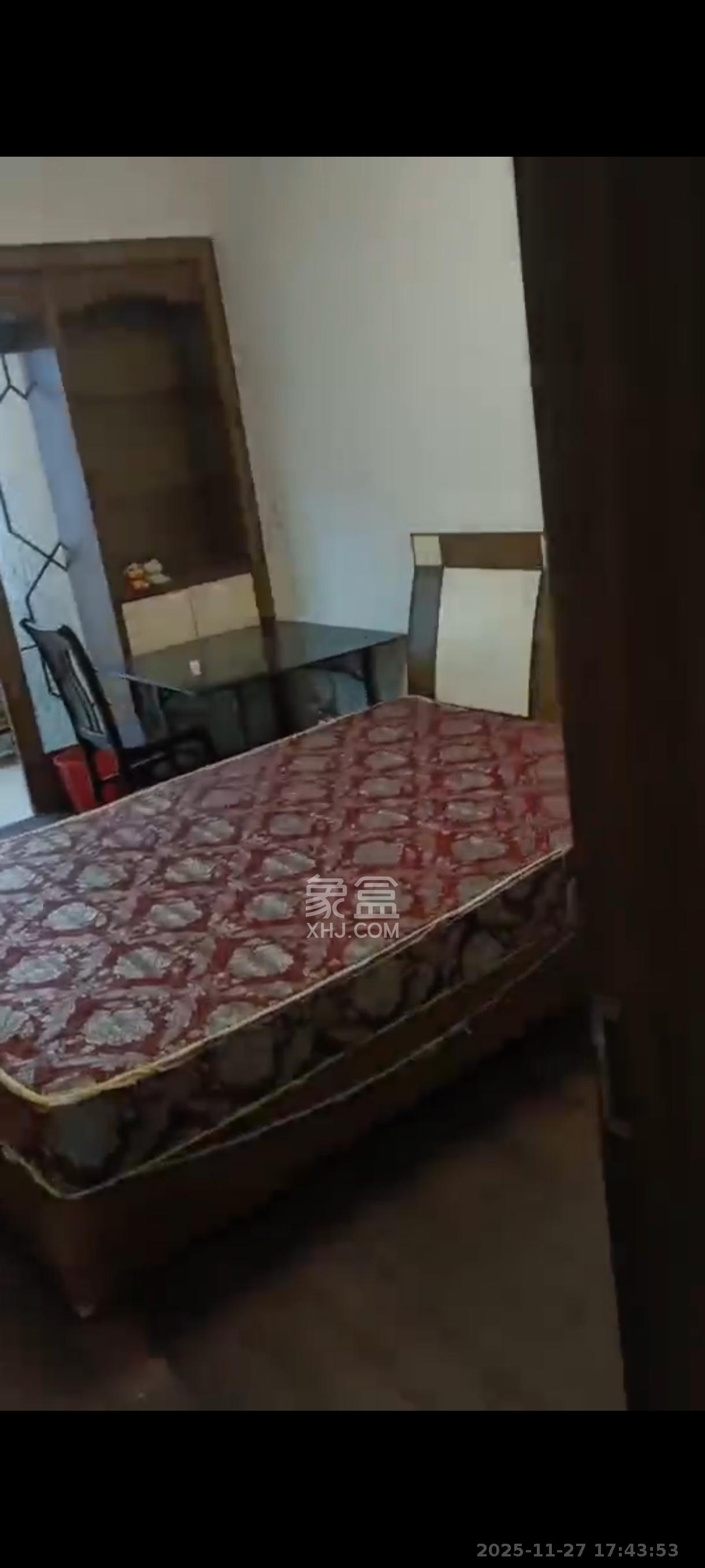 五一新村安置小区(永定社区、永兴社区、永祥社区) 3室1厅1卫 2000.0元/月 五一新村安置小区(永定社区、永兴社区、永祥社区) 3室1厅1卫 2000.0元/月室内图