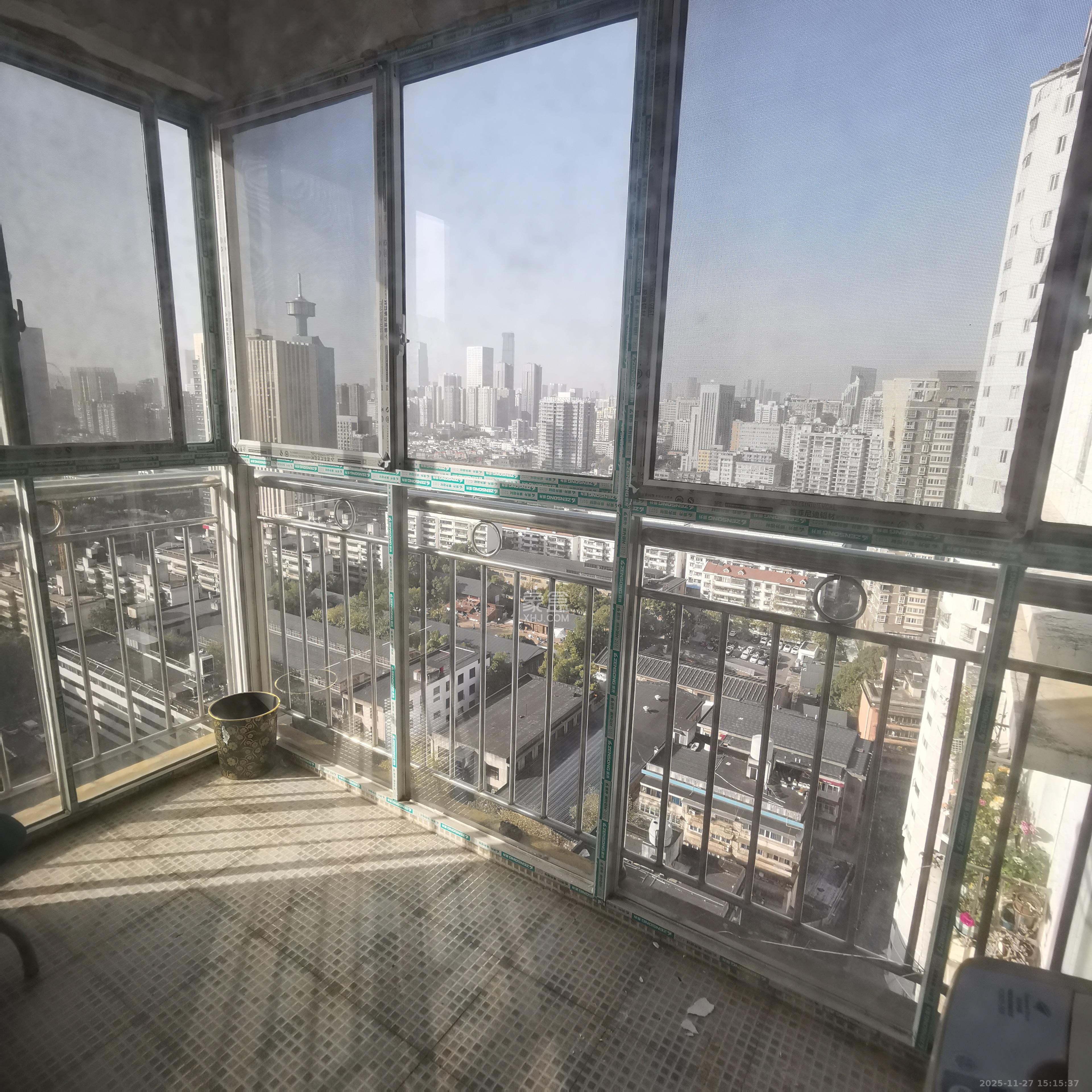 华韵07  2室2厅1卫    2000.0元/月室内图