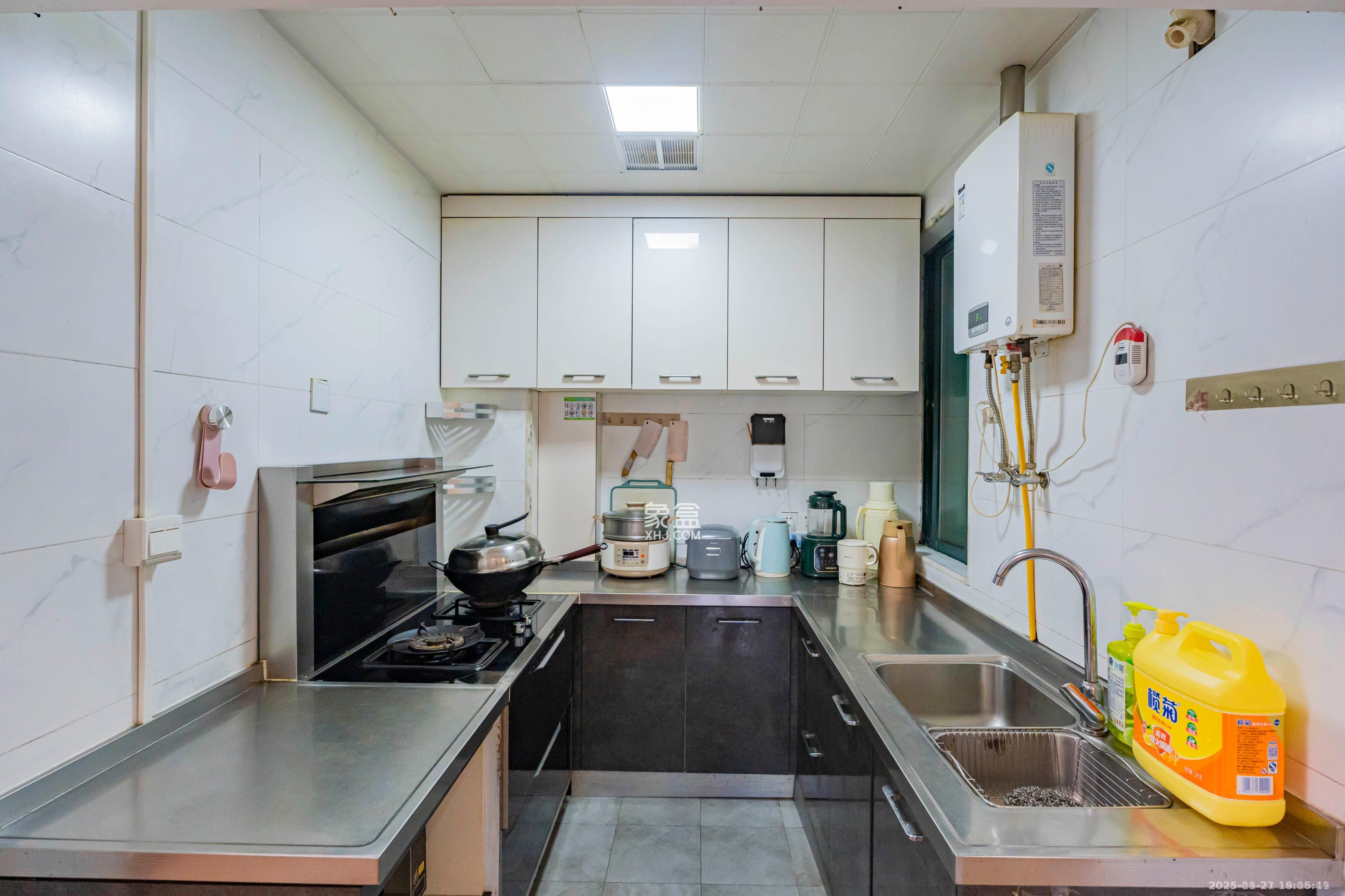 华盛新外滩 3室2厅2卫 4000.0元/月 华盛新外滩 3室2厅2卫 4000.0元/月室内图