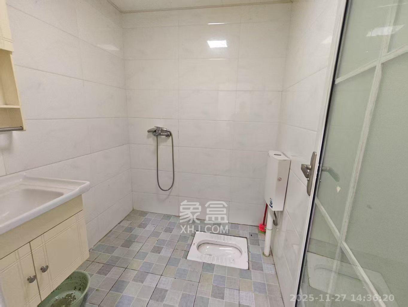 奥克斯缔壹城 1室1厅1卫 2800.0元/月 奥克斯缔壹城 1室1厅1卫 2800.0元/月室内图