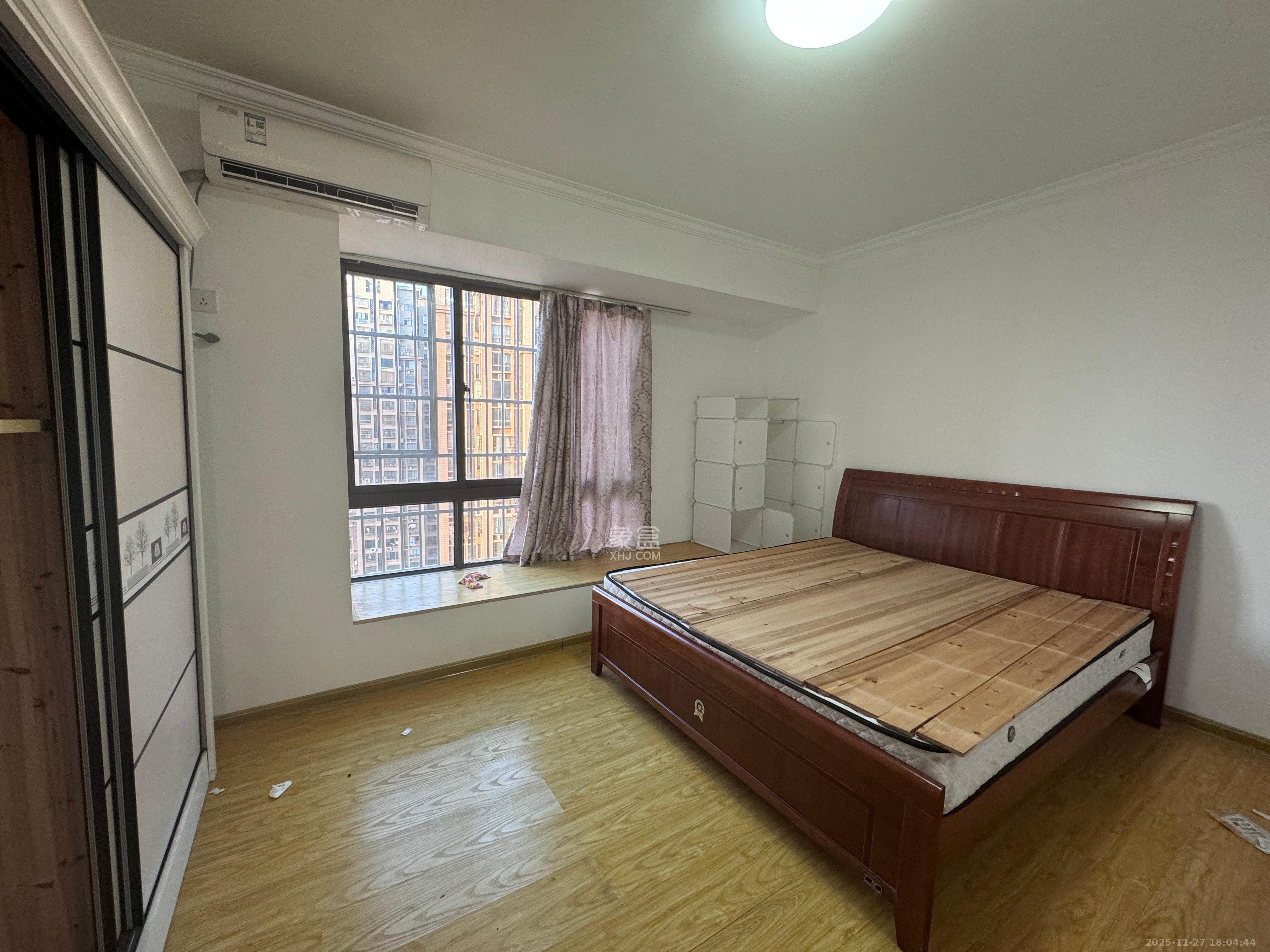 好望谷 1室2厅1卫 1700.0元/月 好望谷 1室2厅1卫 1700.0元/月室内图