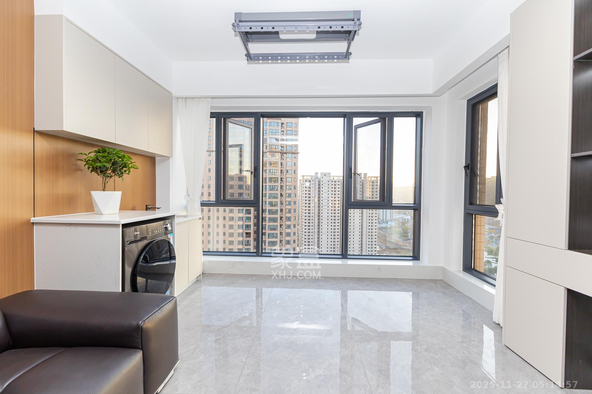 金湘苑（星澜之悦）  4室2厅2卫    96.8万阳台