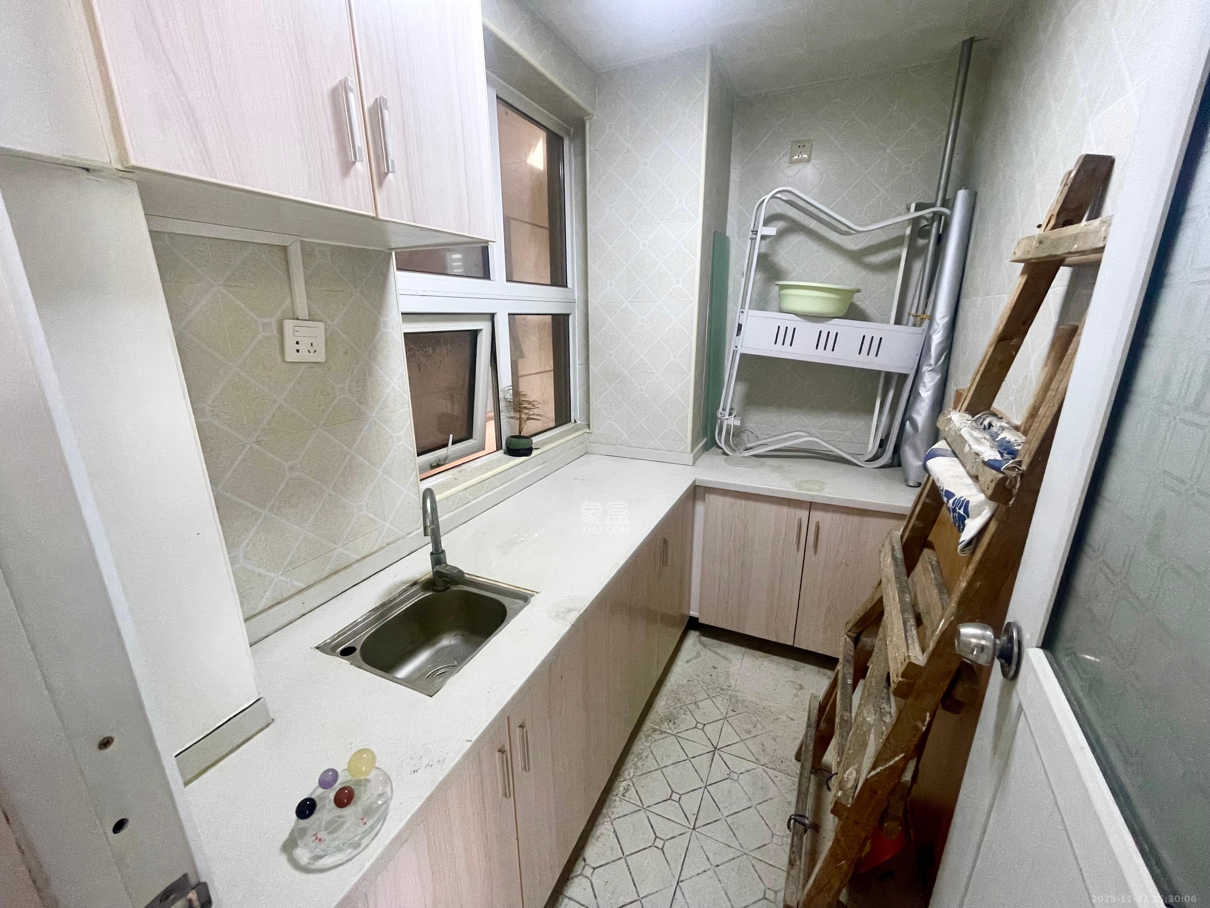 永林小时代 2室2厅1卫 1800.0元/月 永林小时代 2室2厅1卫 1800.0元/月室内图