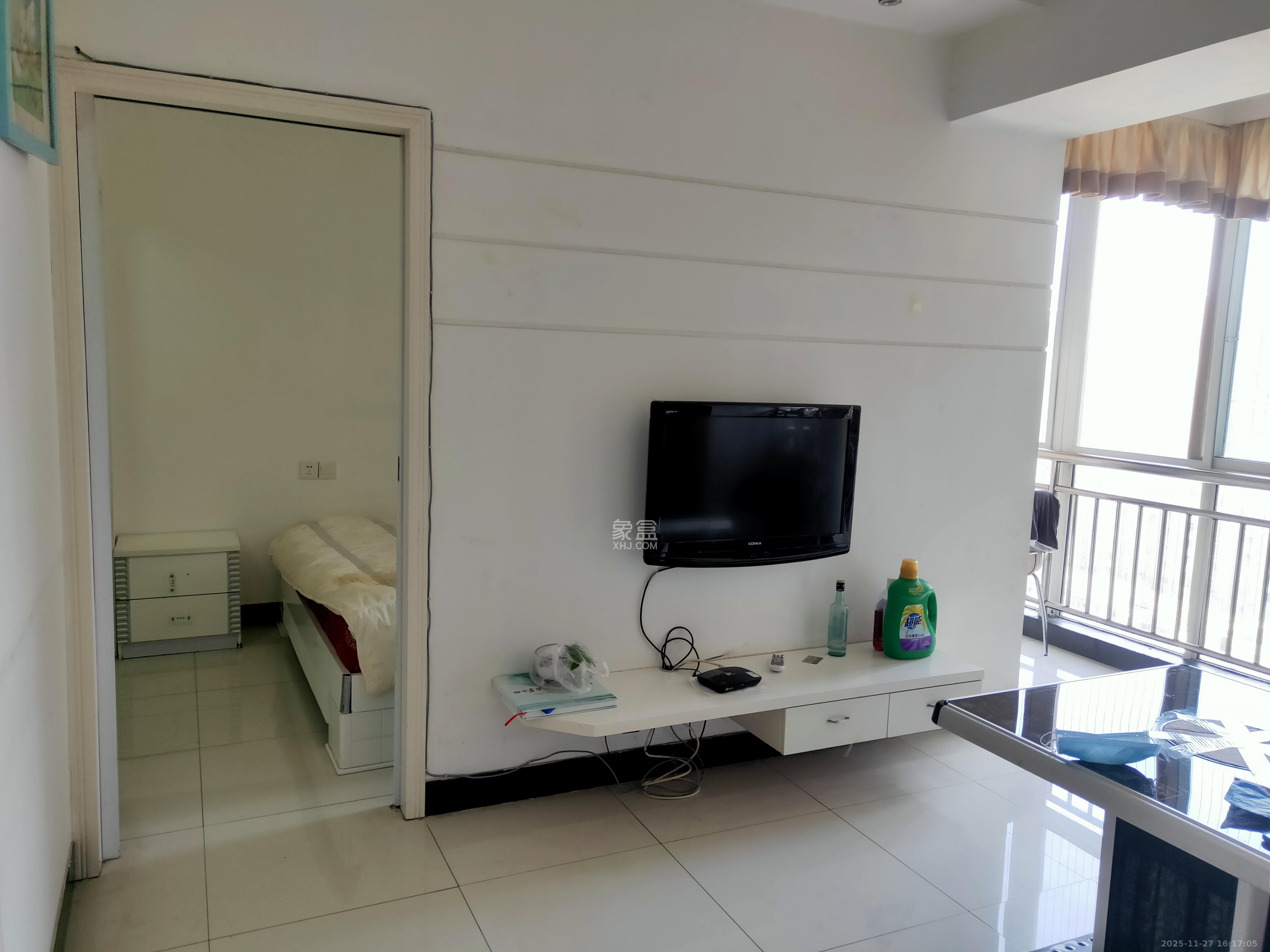 新芙蓉之都  2室1厅1卫    1800.0元/月