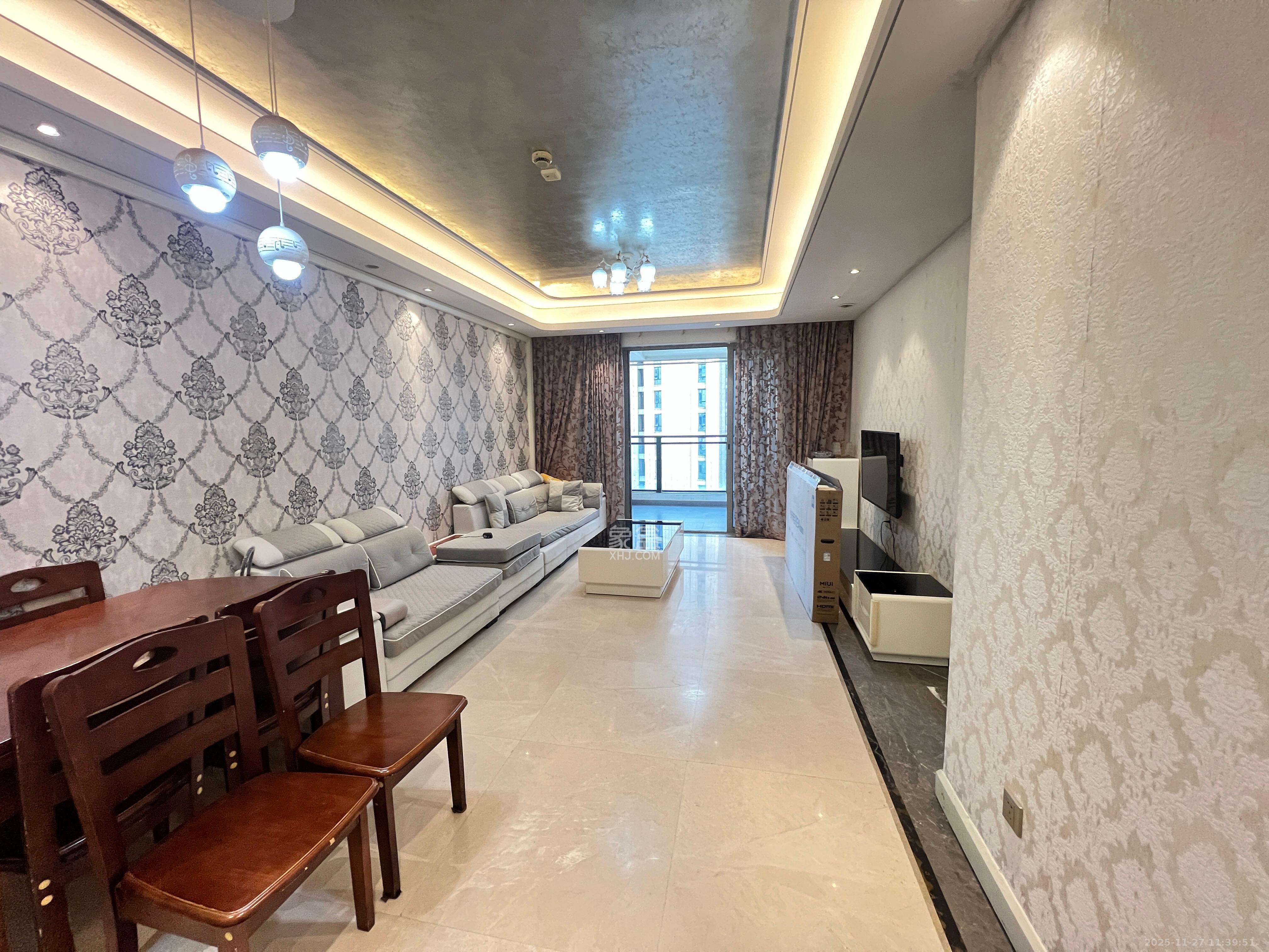 梅溪湖金茂府（金茂广场）（金茂览秀城）  3室2厅2卫    4000.0元/月