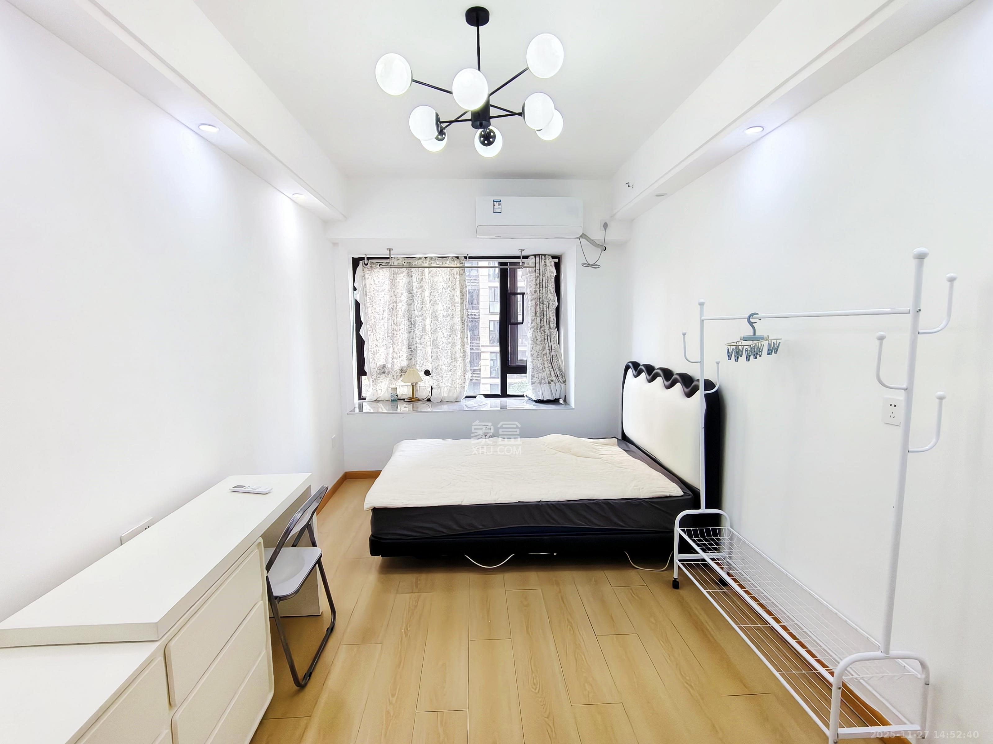 保利海德公园 1室1厅1卫 1600.0元/月 保利海德公园 1室1厅1卫 1600.0元/月室内图