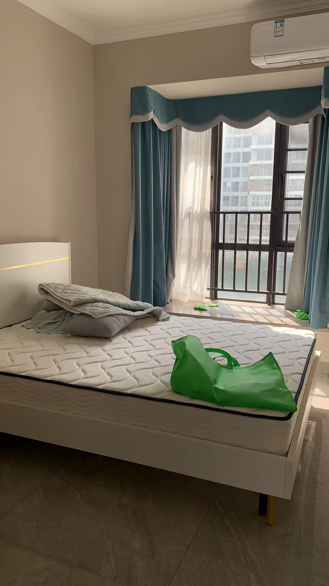 正茂豪庭 3室2厅2卫 2800.0元/月 正茂豪庭 3室2厅2卫 2800.0元/月室内图