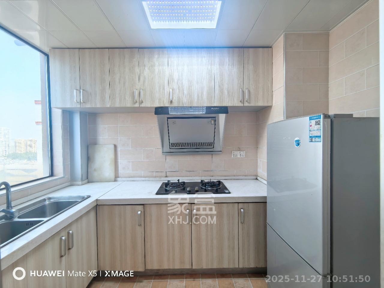 梅溪鑫苑名家 3室2厅2卫 2800.0元/月 梅溪鑫苑名家 3室2厅2卫 2800.0元/月室内图