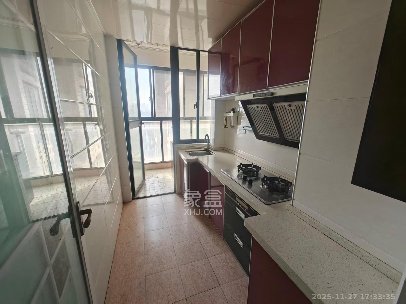 锦湘国际星城三期（锦绣苑）  2室2厅1卫    2400.0元/月室内图