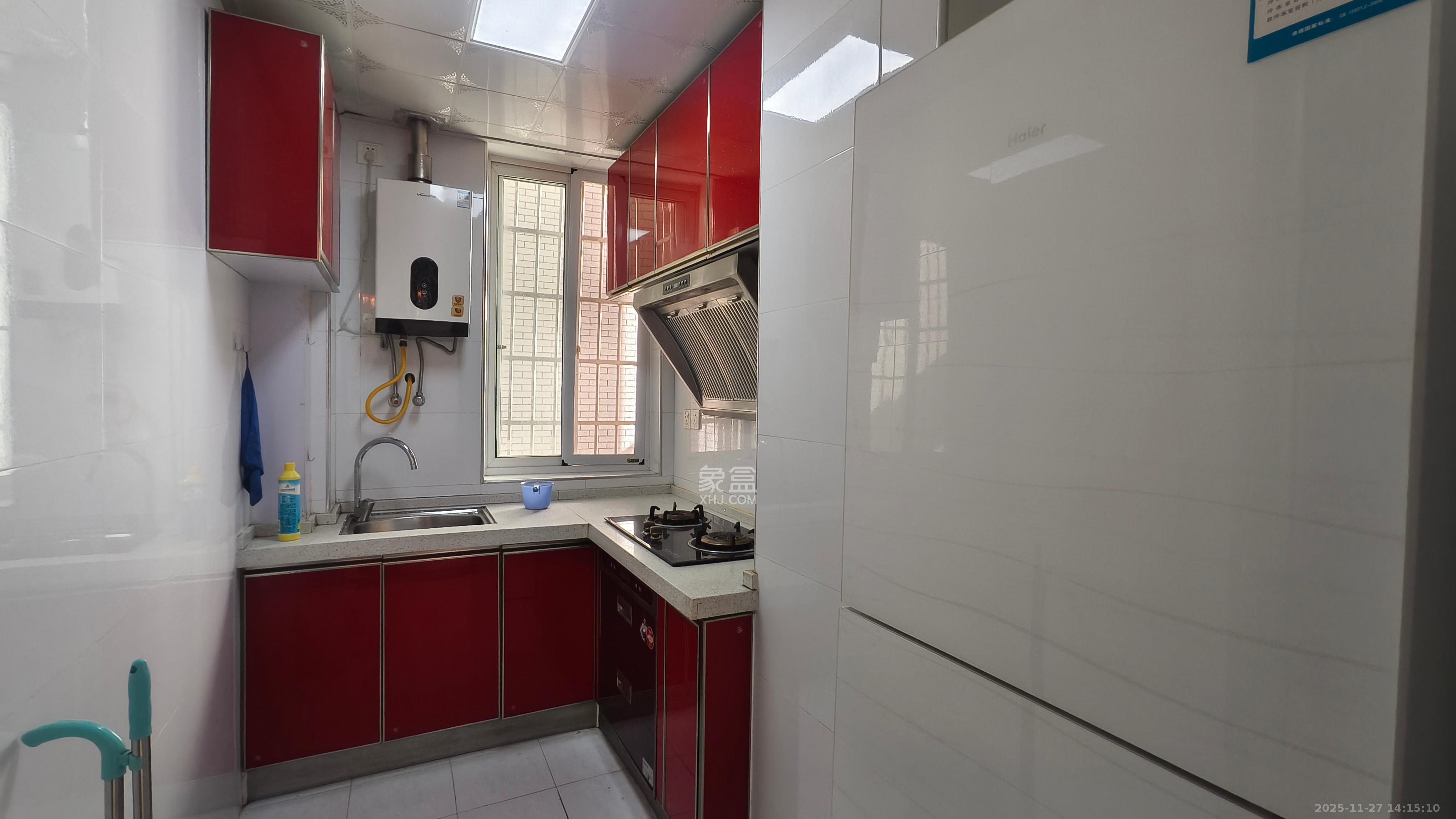 时代星城  2室1厅1卫    1550.0元/月室内图