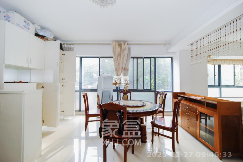 瑞都华庭（华庭美苑）  3室2厅2卫    2100.0元/月室内图