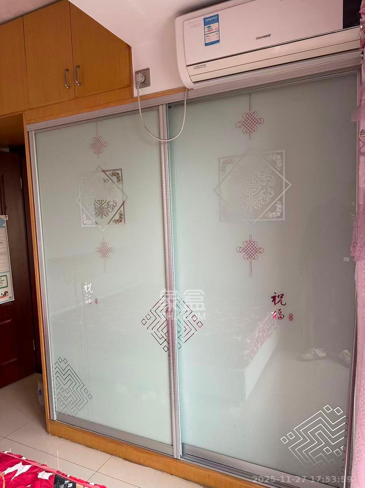 深业睿城  1室1厅1卫    1500.0元/月室内图