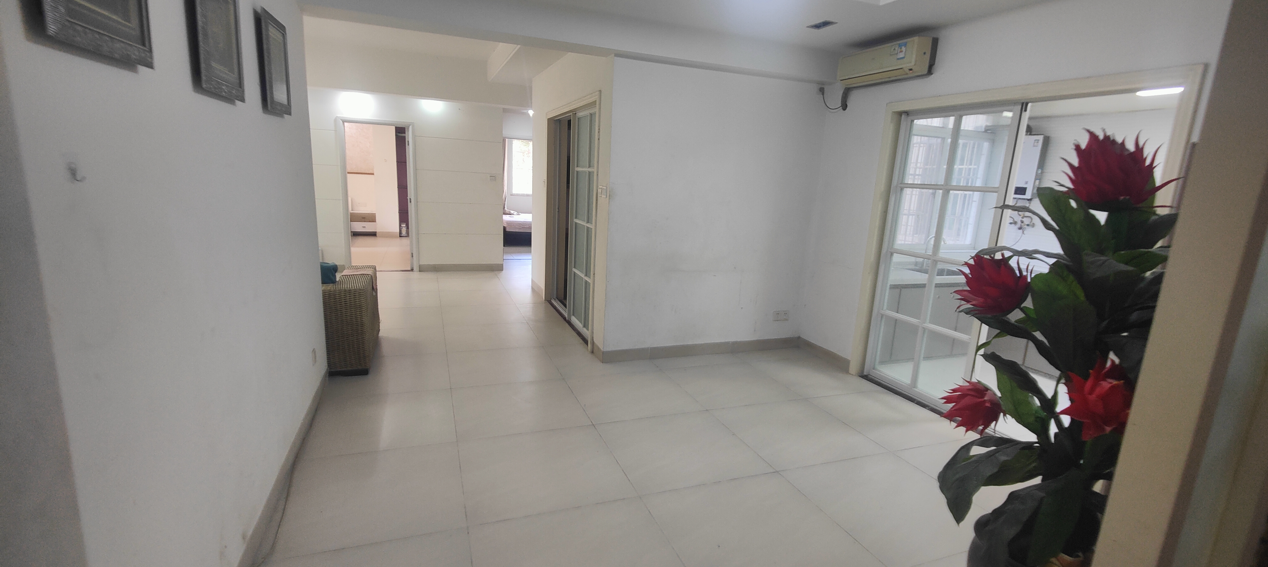 永南苑  3室2厅1卫    2500.0元/月室内图