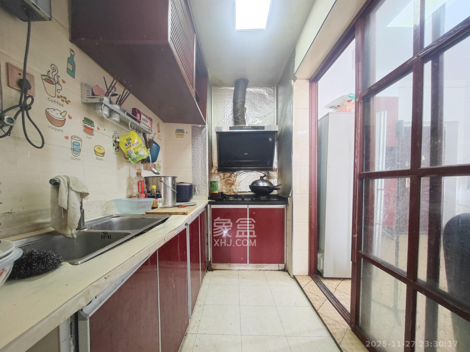 五矿万境水岸二期(五矿万境水岸和苑) 2室1厅1卫 98.00万 五矿万境水岸二期(五矿万境水岸和苑) 2室1厅1卫 98.00万厨房